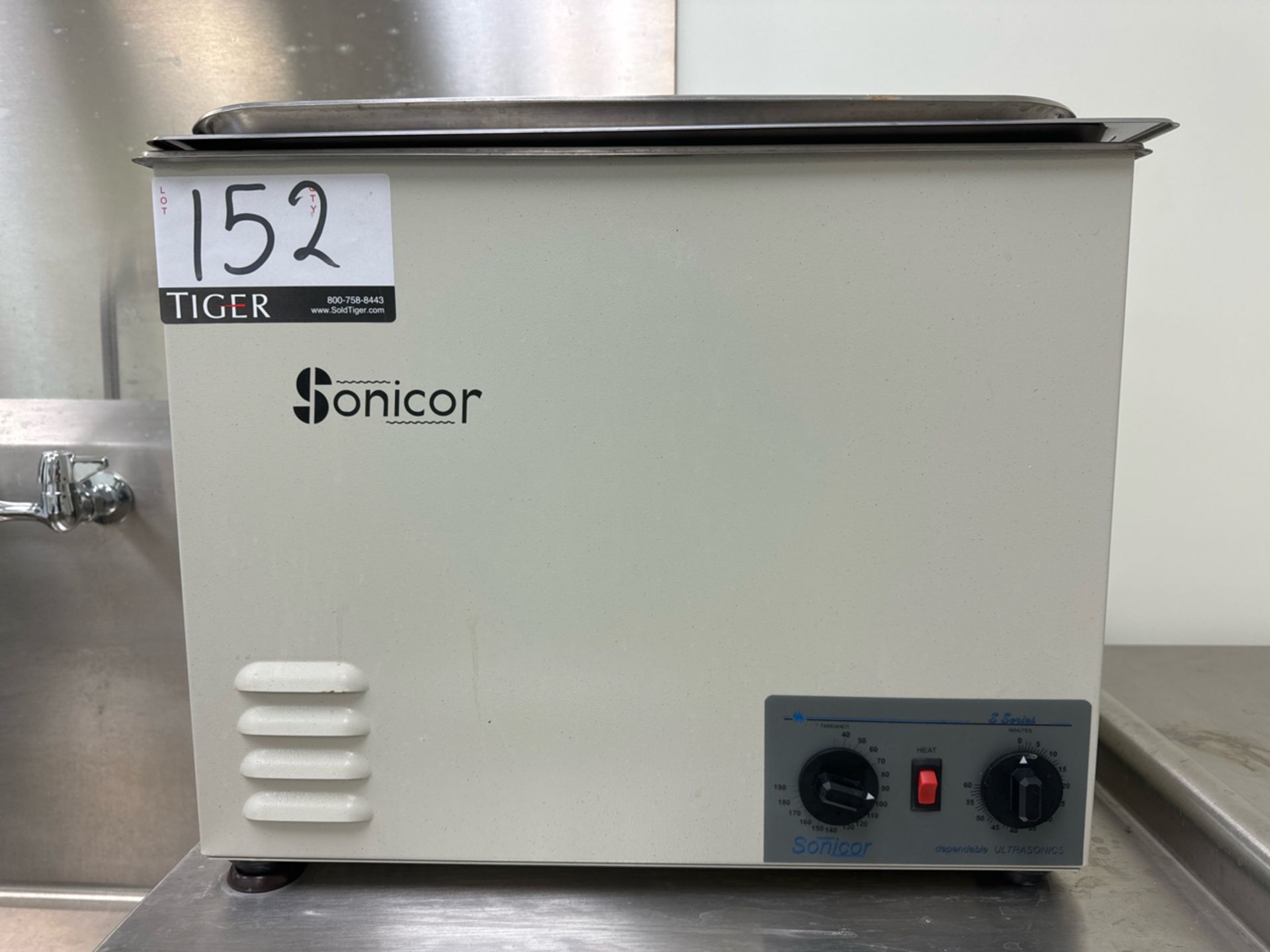 Sonicor Instrument Sterilizer