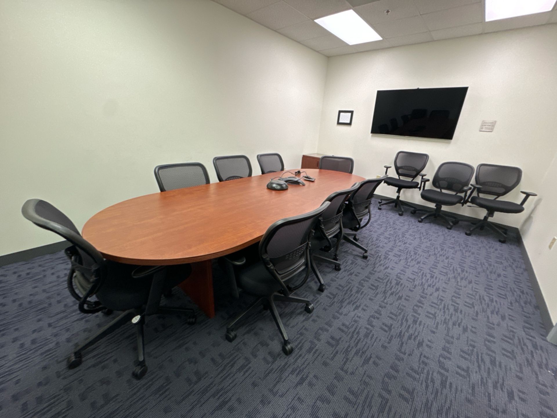 Contents of Executive Reception Room - Bild 5 aus 8