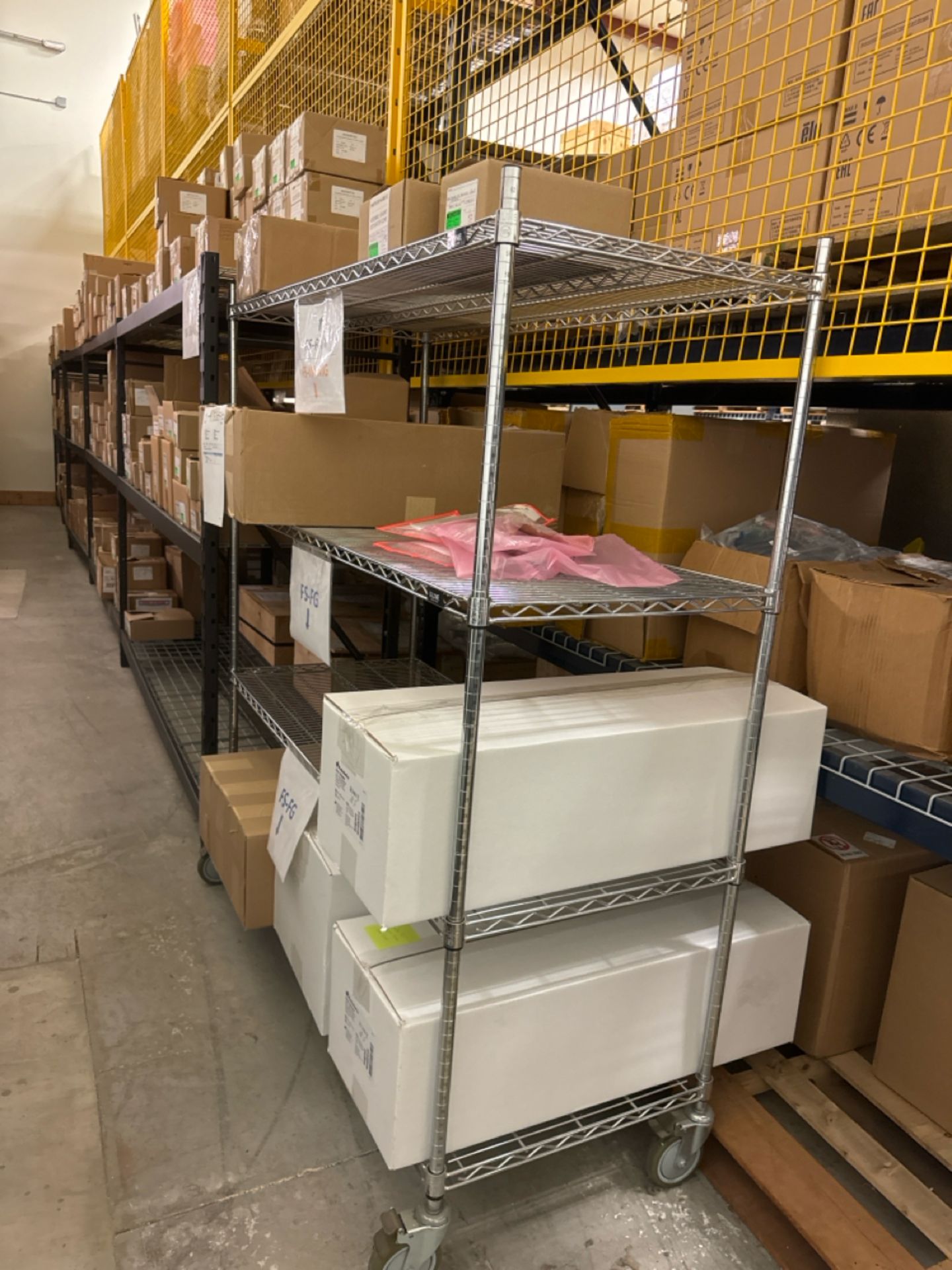 Contents of Pallet Racking & Shelves - Image 2 of 132