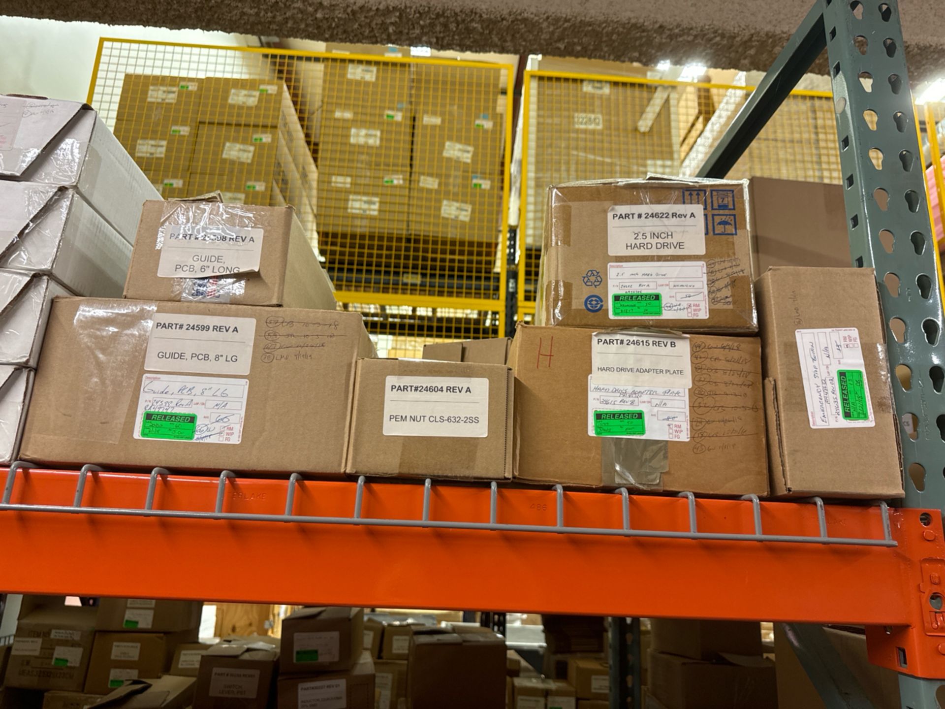 Contents of Pallet Racking & Shelves - Image 124 of 132
