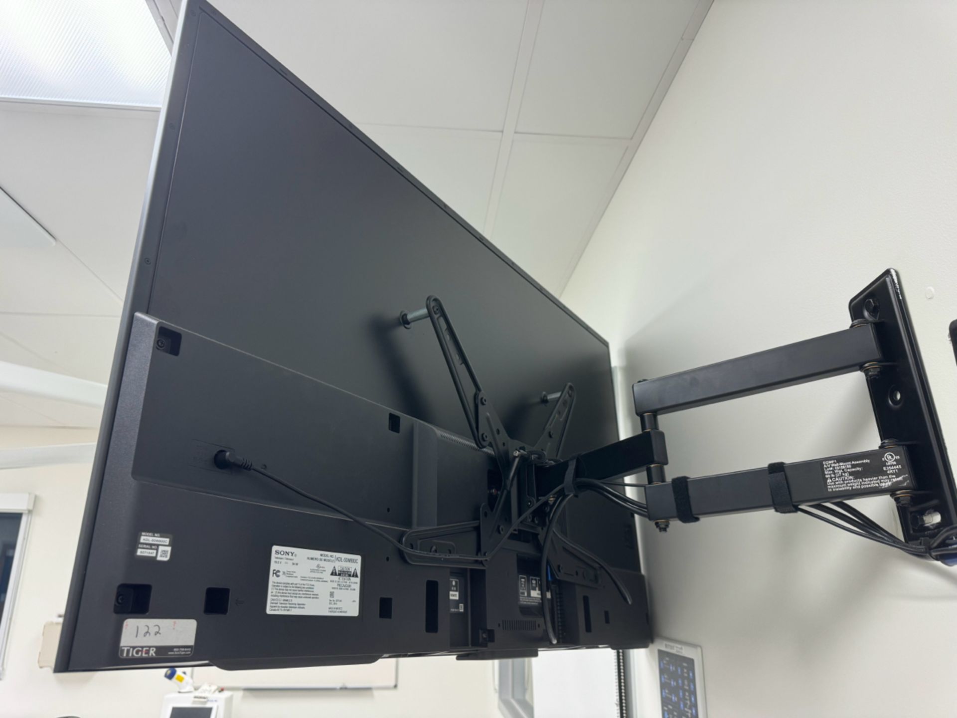 Sony Televisions w/ Mounts - Image 5 of 6