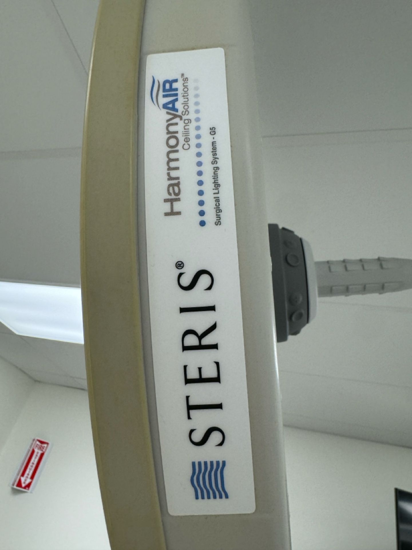 Steris Surgical Lighting System - Image 4 of 7