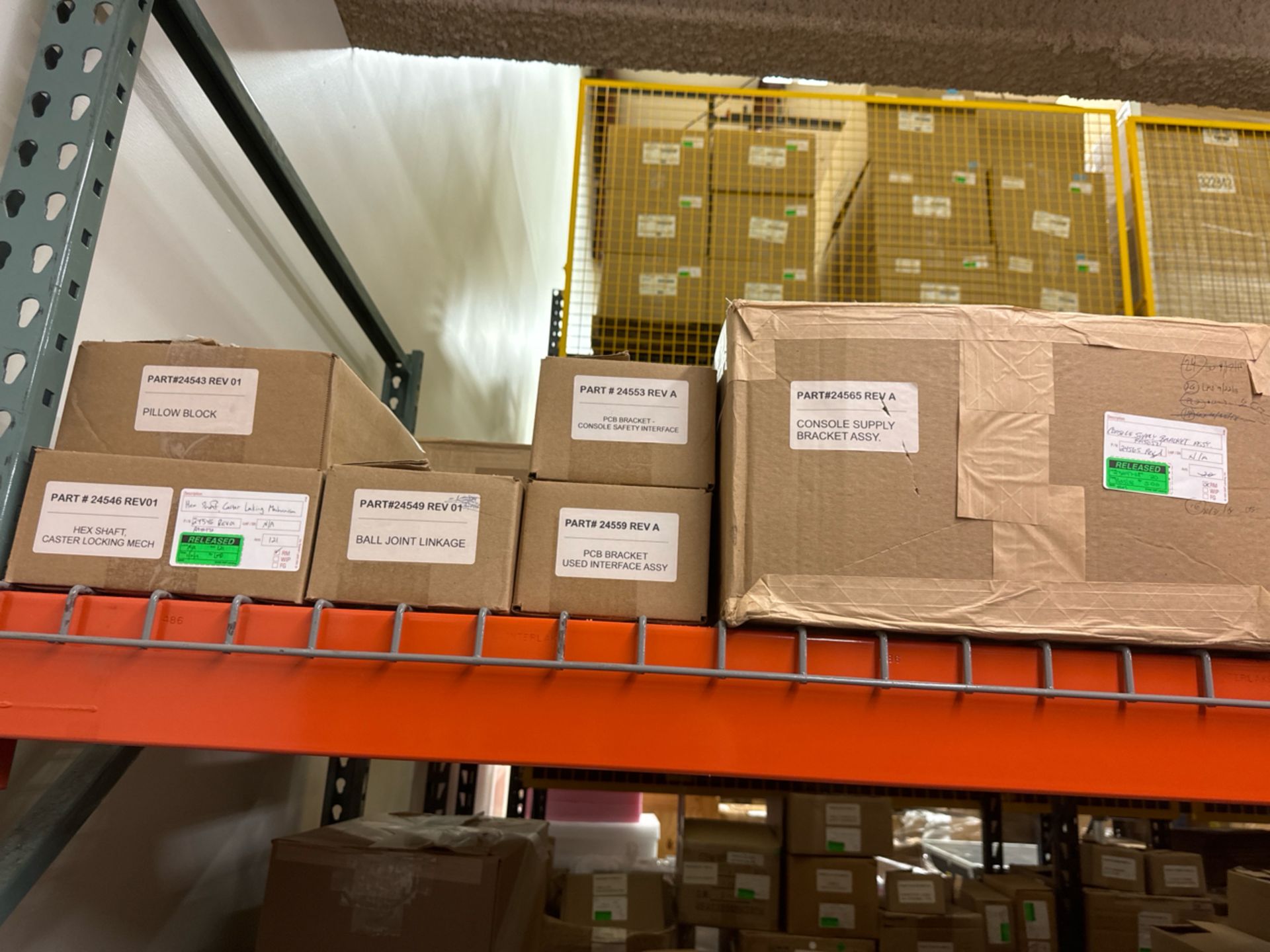 Contents of Pallet Racking & Shelves - Image 122 of 132