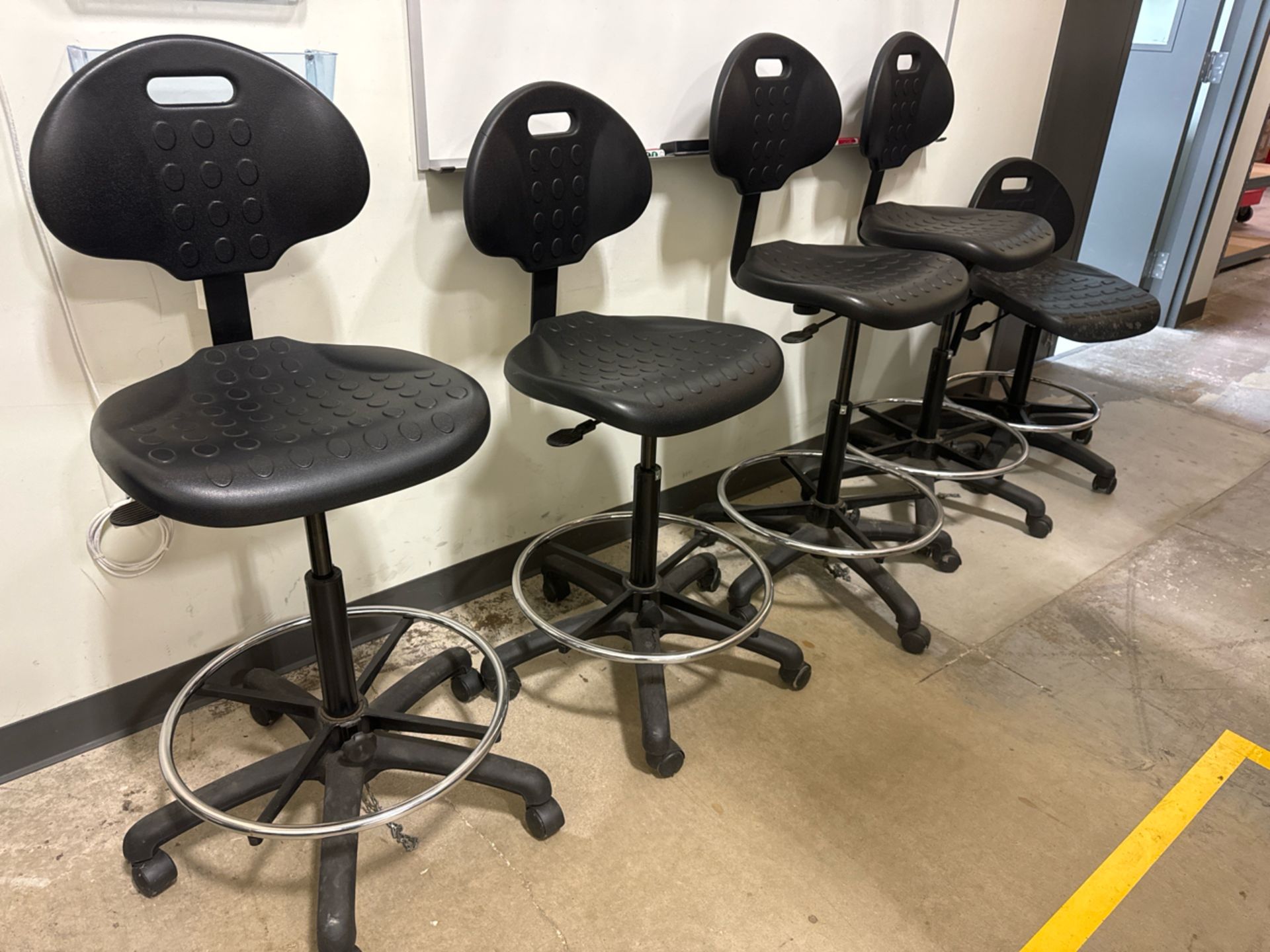 WSI Rolling Lab Chairs