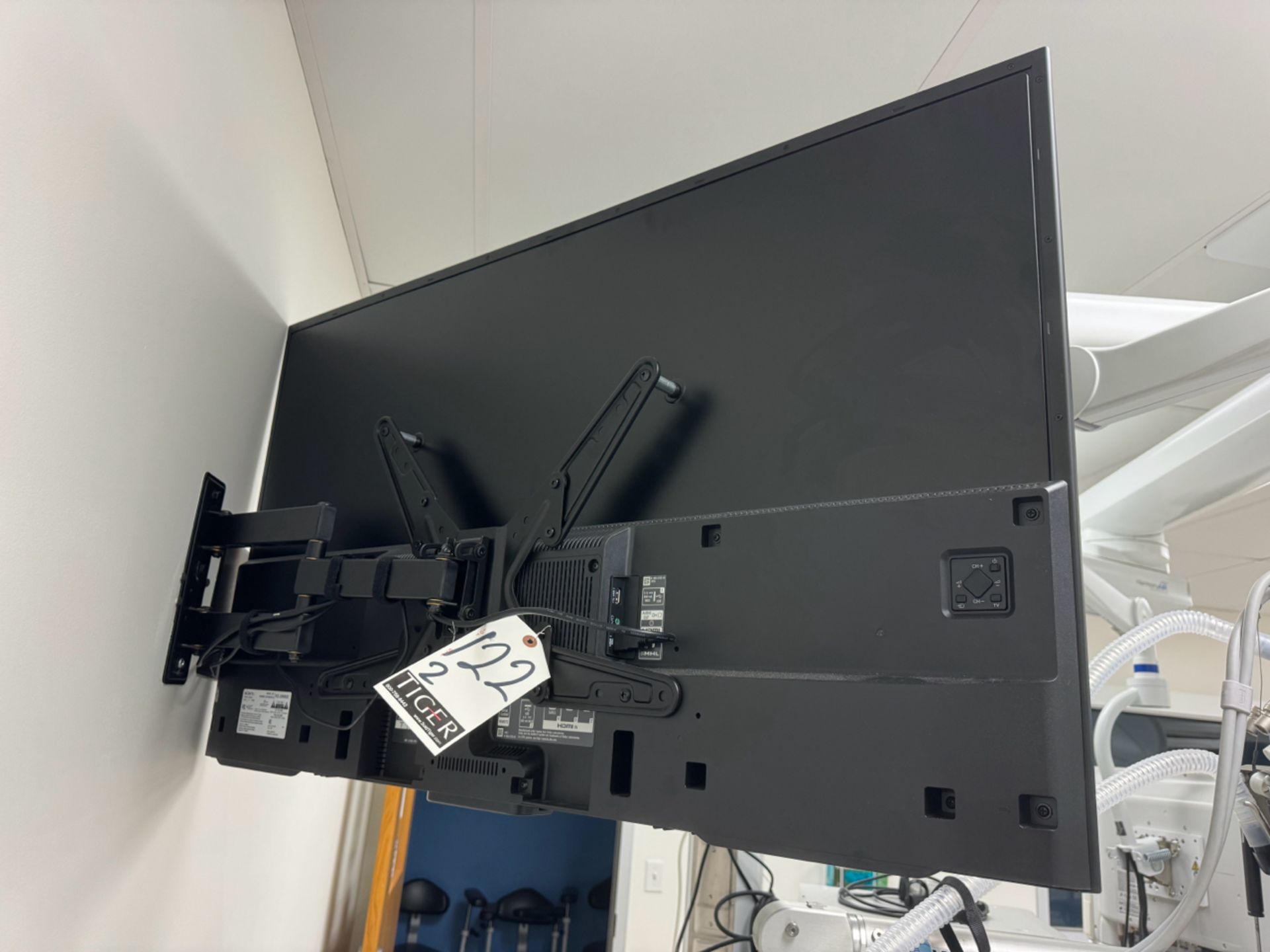 Sony Televisions w/ Mounts - Image 2 of 6
