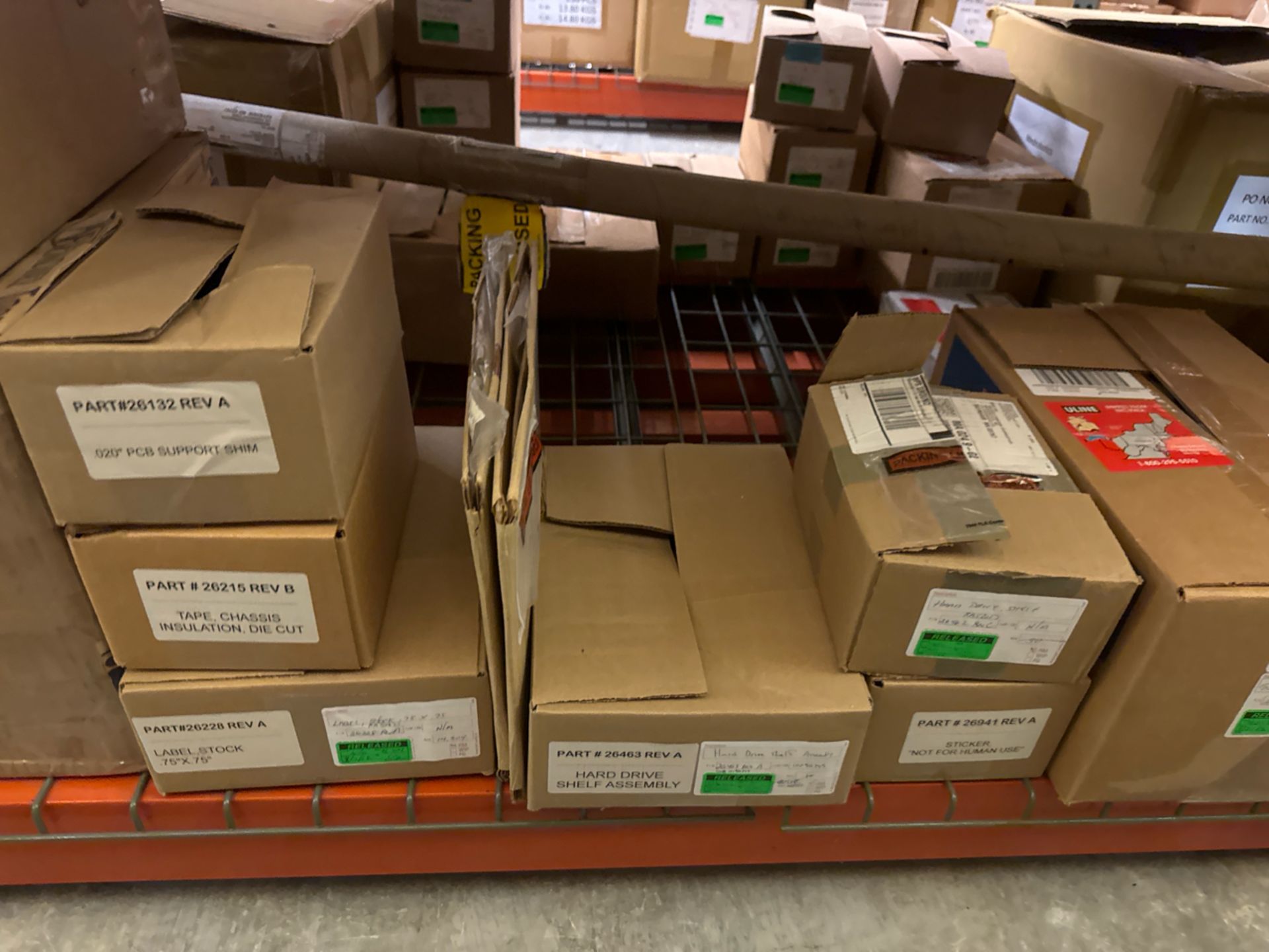 Contents of Pallet Racking & Shelves - Image 65 of 132