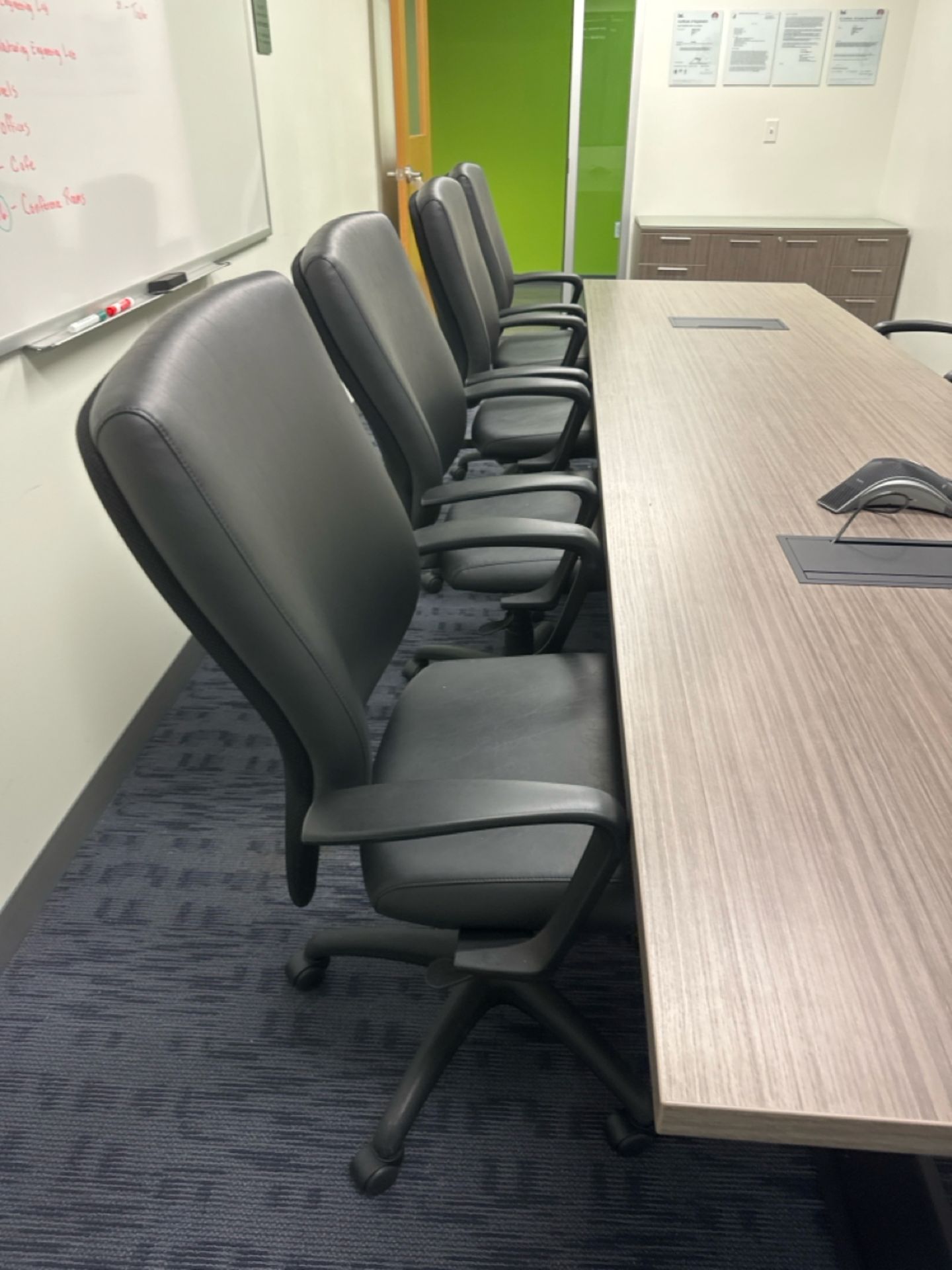 Contents of VIP Conference Room 2 - Image 3 of 11