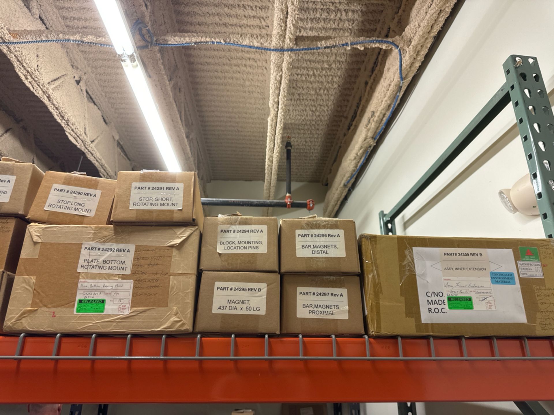 Contents of Pallet Racking & Shelves - Image 111 of 132