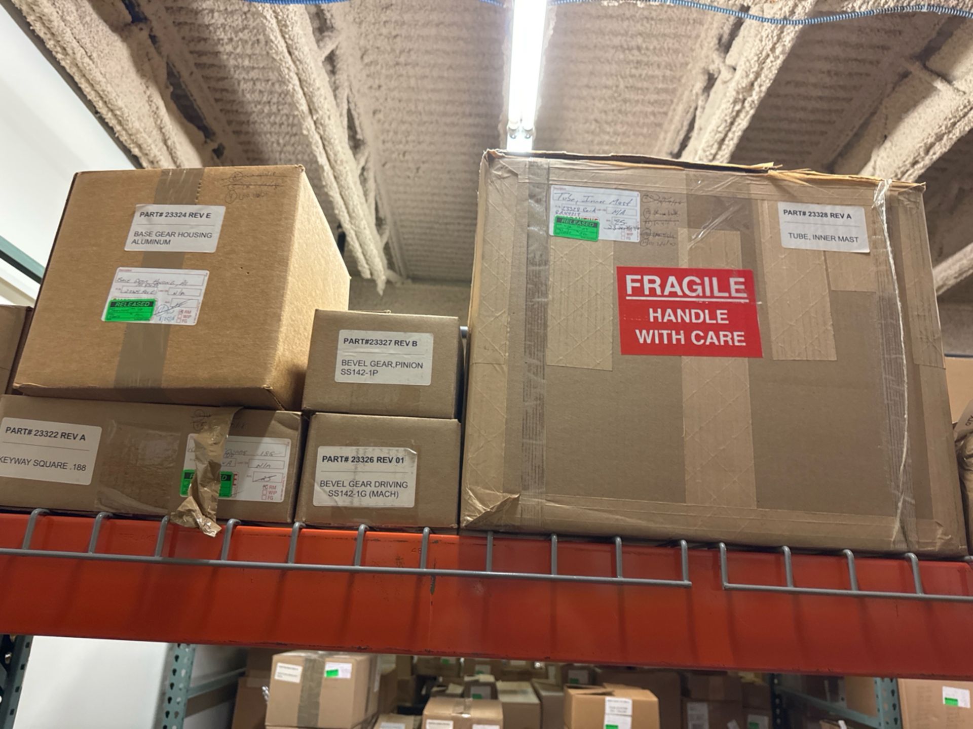 Contents of Pallet Racking & Shelves - Image 102 of 132