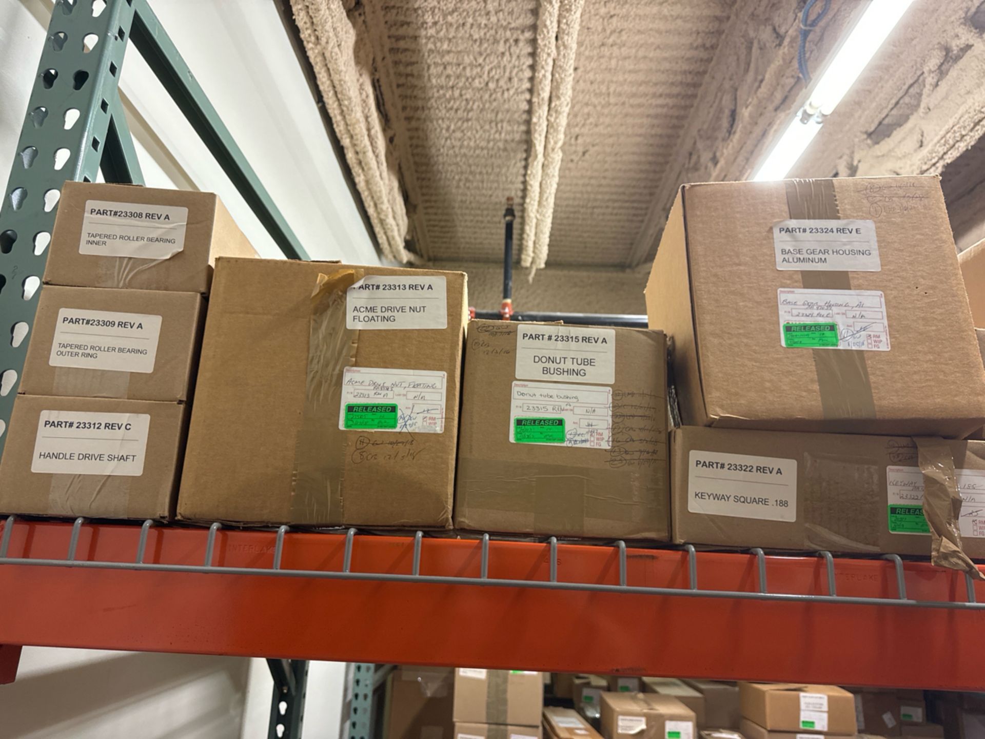 Contents of Pallet Racking & Shelves - Image 101 of 132
