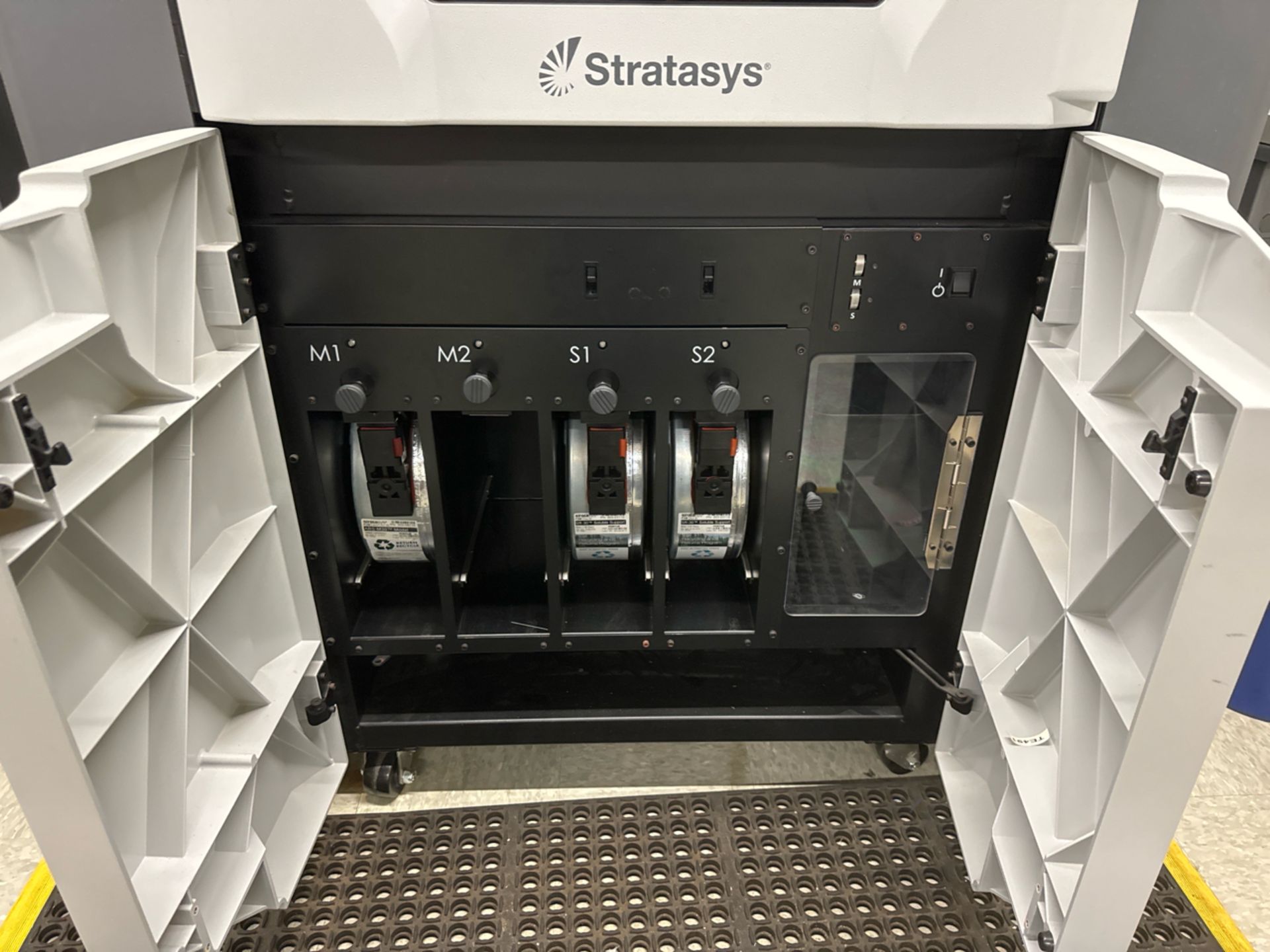 Stratasys Fortus 450mc 3D Production System Printer w/ Contents of Utility Cabinet - Image 14 of 17