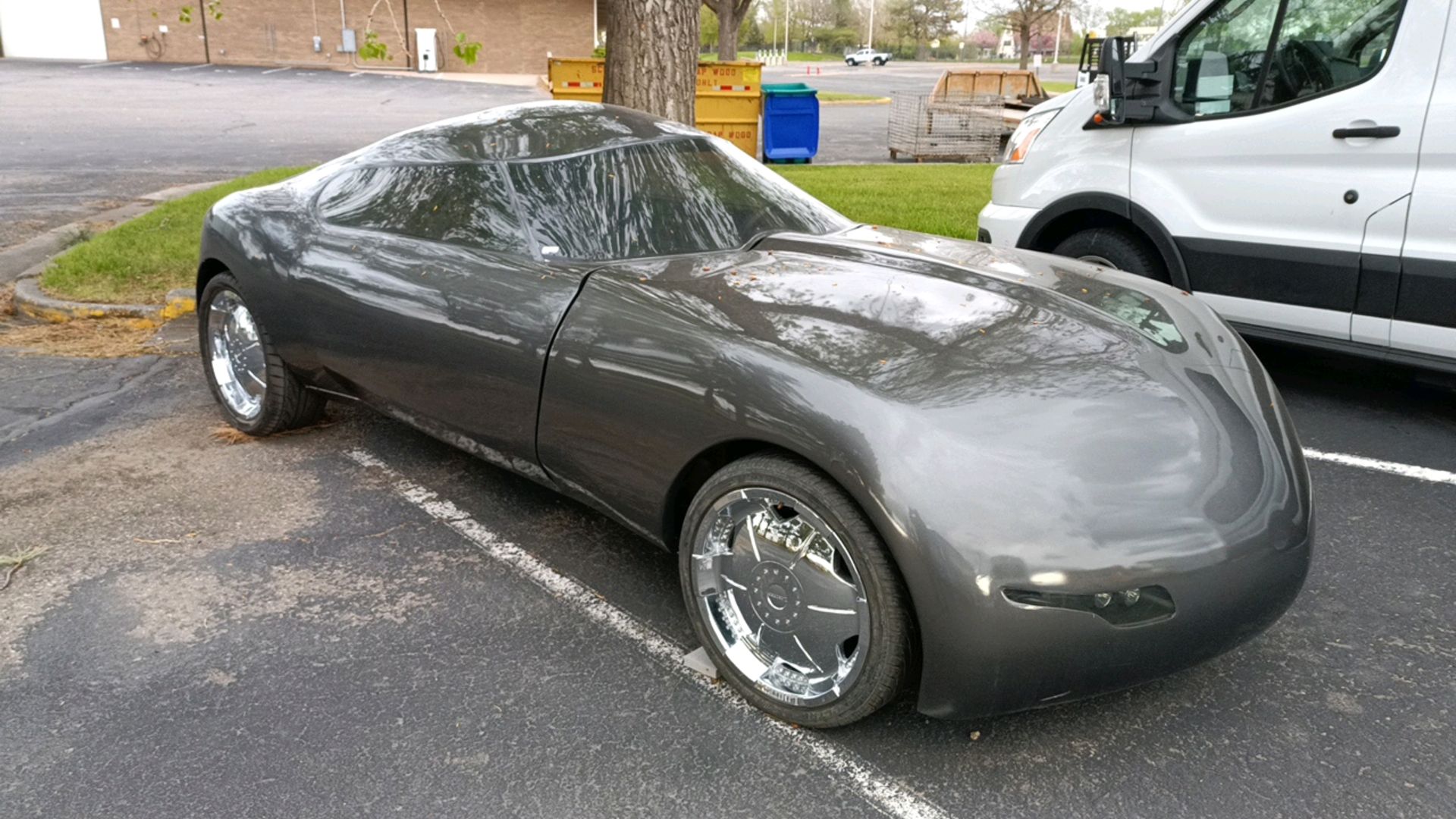 2 Assorted Electric Vehicles