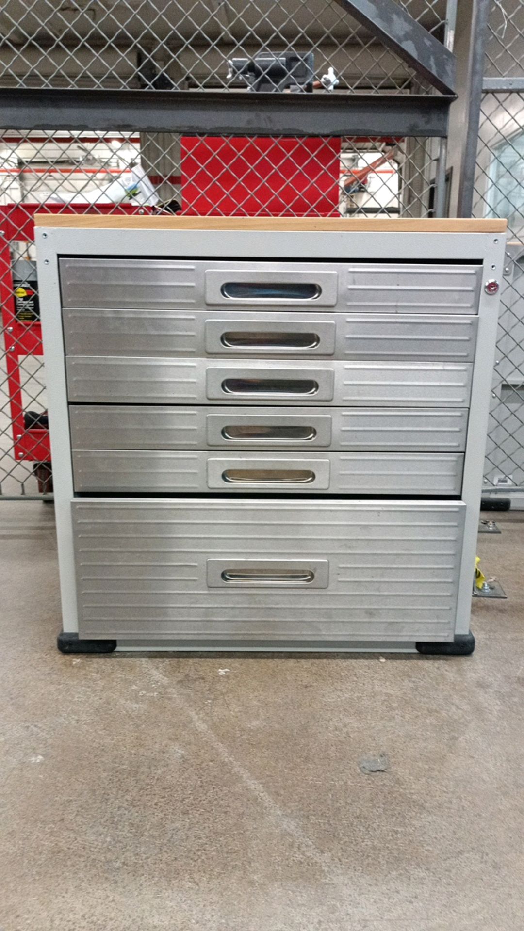 UltraHD 6-Drawer Cabinet