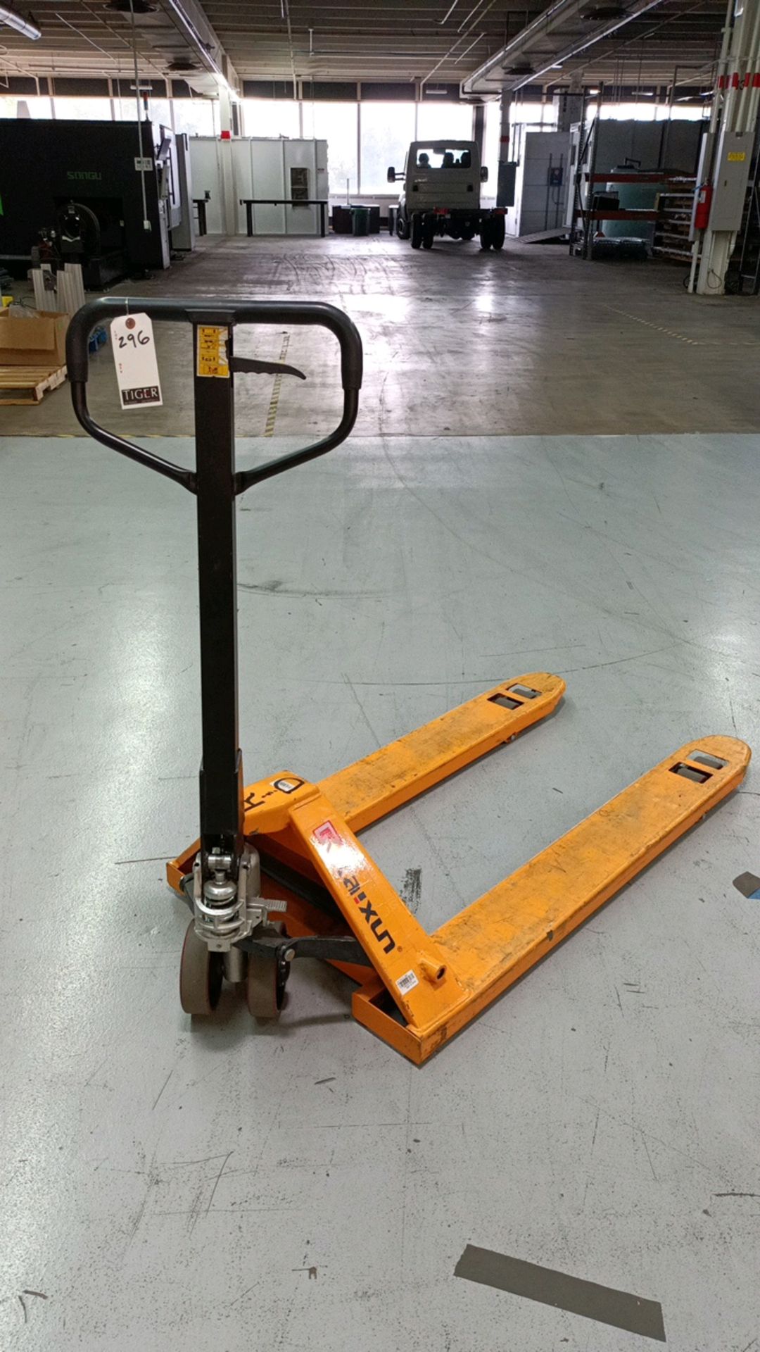 KAIXUN Pallet Jack - Image 3 of 4