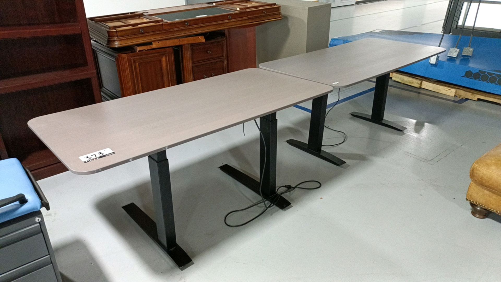 Electric Adjustable Desks