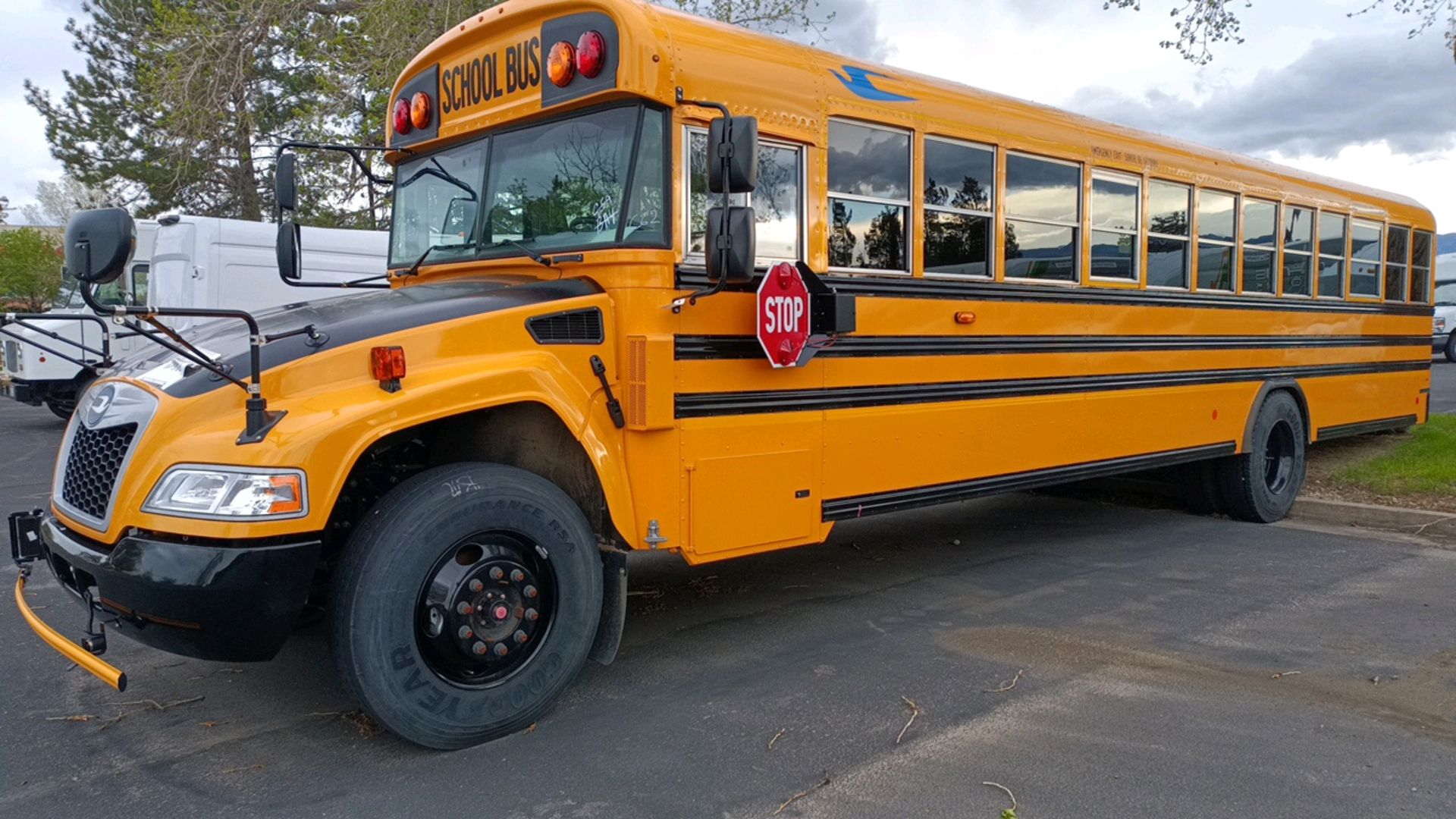 2023 Yellow School Bus-Gas