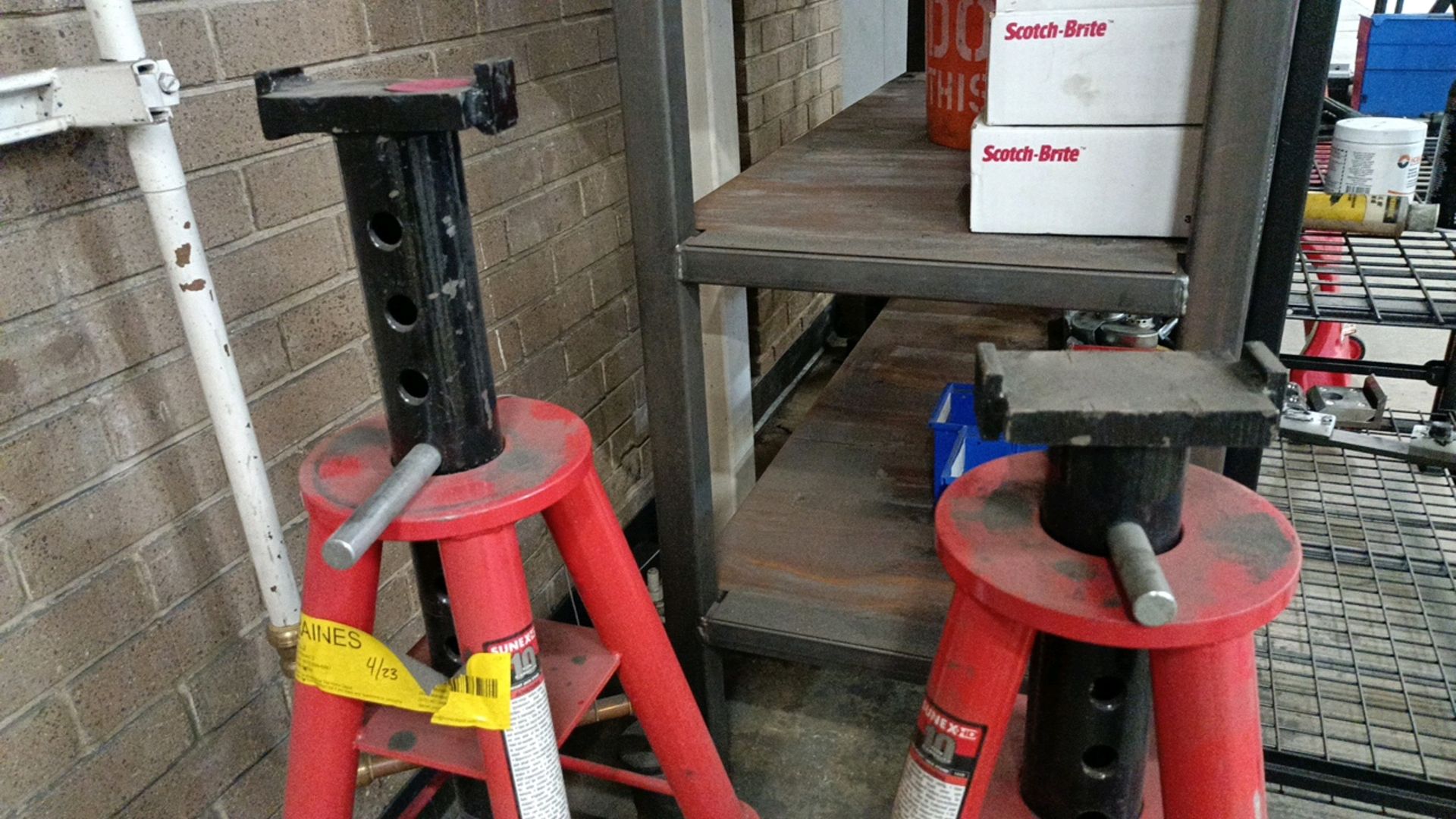 10-Ton High Height Jack Stands - Image 4 of 5