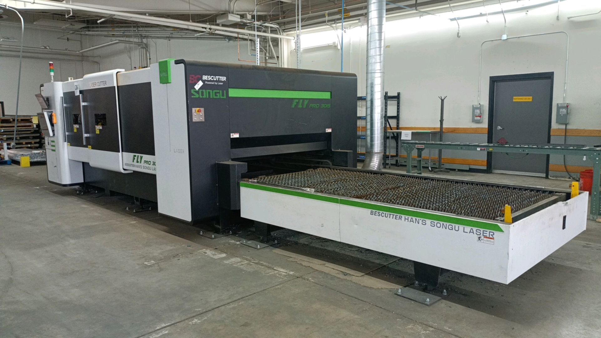 Fly Pro 3015 Laser Cutter - Image 4 of 18