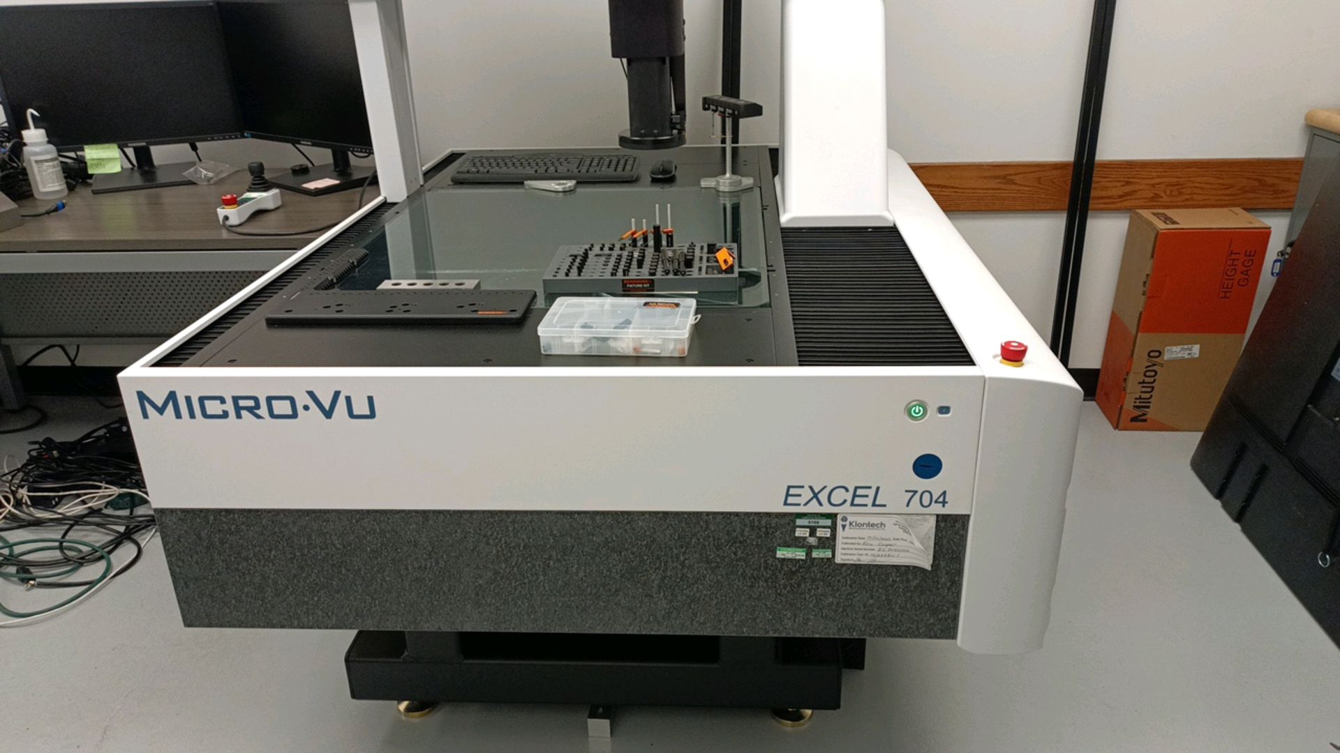 Micro Vu Excel 704 PMC - Image 5 of 7