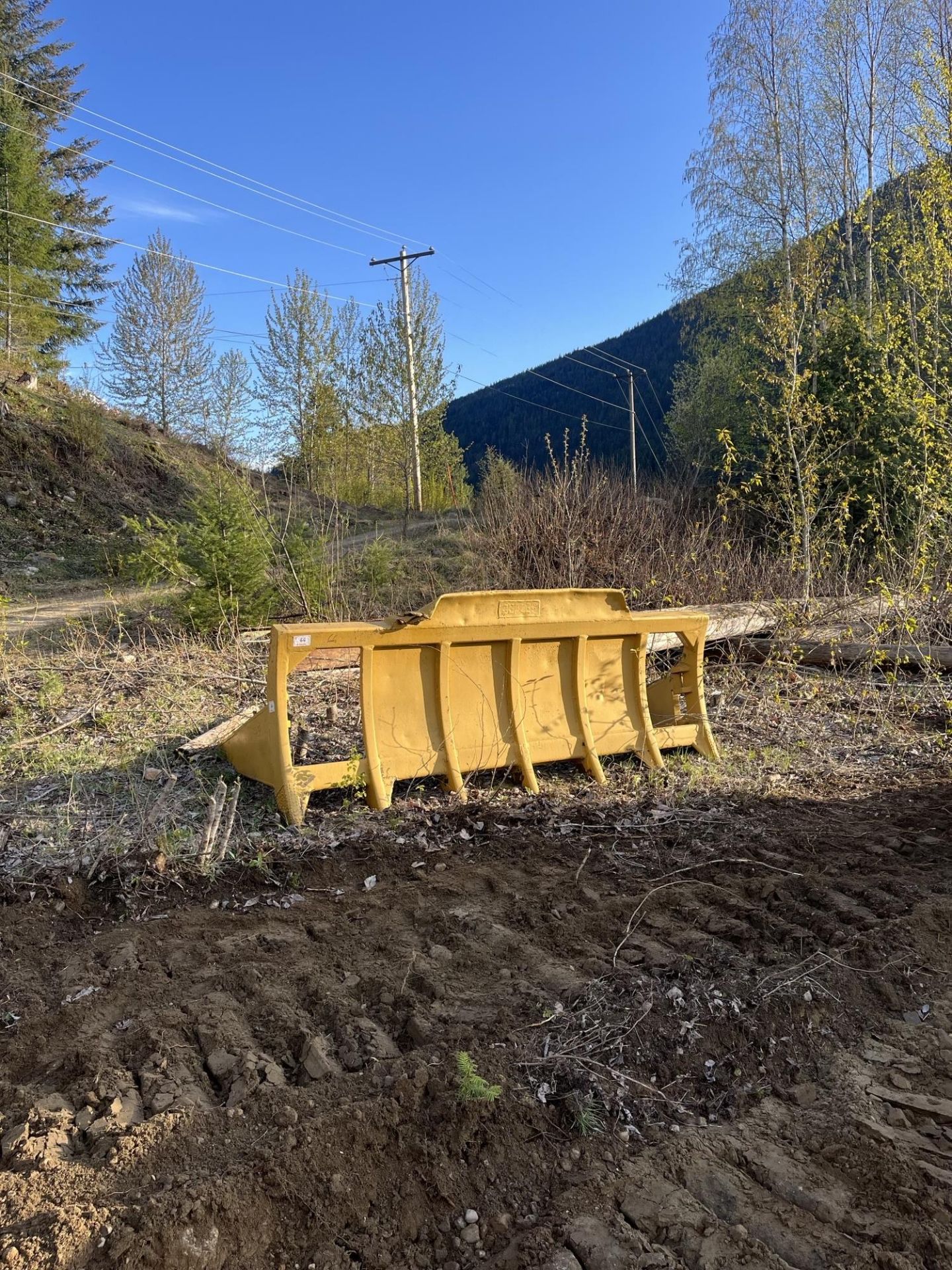 CAT D6D DOZER, 4 WAY BLADE, WINCH, OROPS, S/N 04X06876, 3306 ENGINE, METER SHOWS, C/W 10'8" RAKE - Image 6 of 10