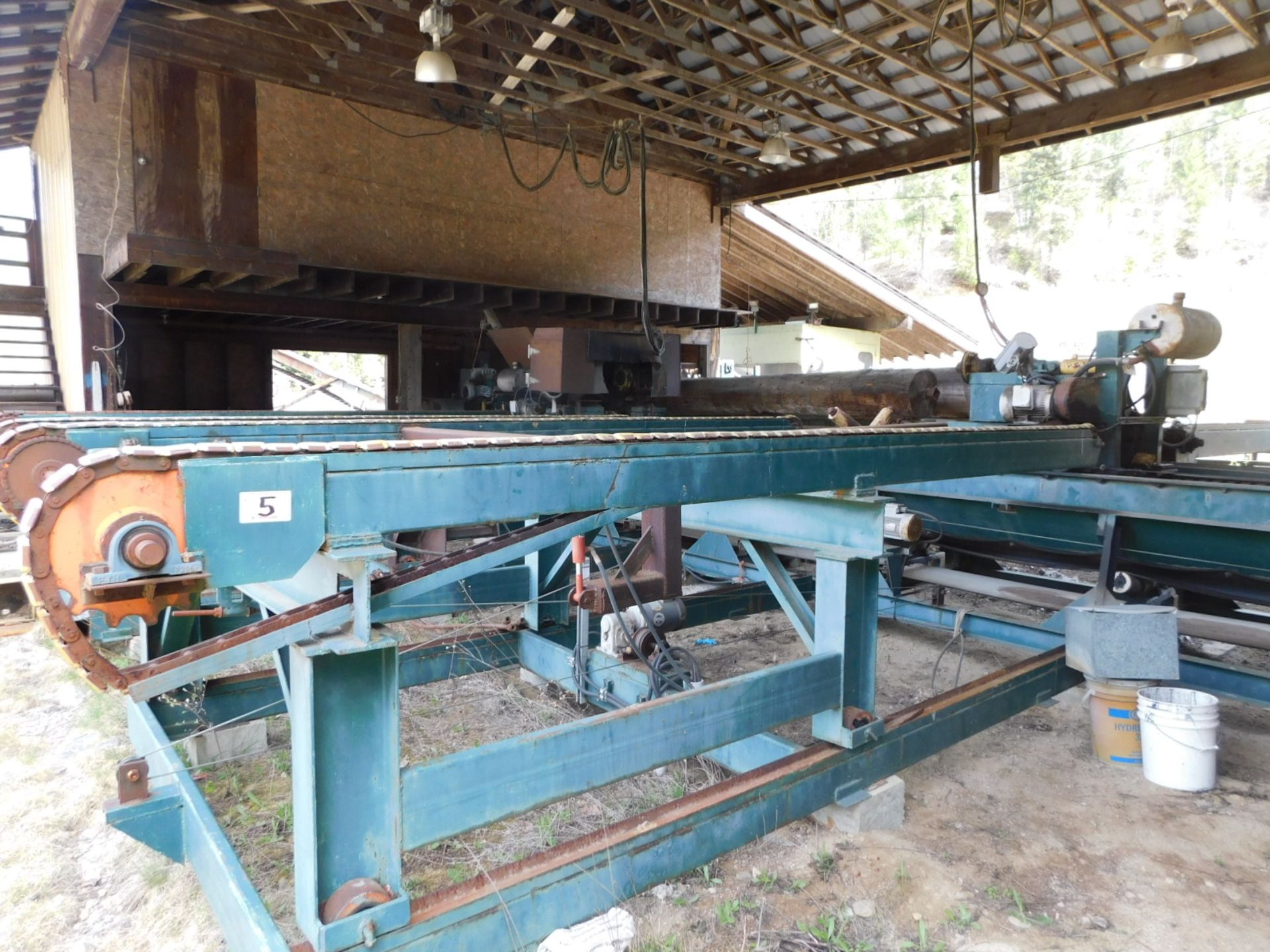 LOG LATHE SYSTEM: UP TO 48" X 30' LOG, (2) ADJUSTABLE CUTTER HEADS, 5HP, 460V, 1755RPM, HEAD CAN - Image 10 of 26
