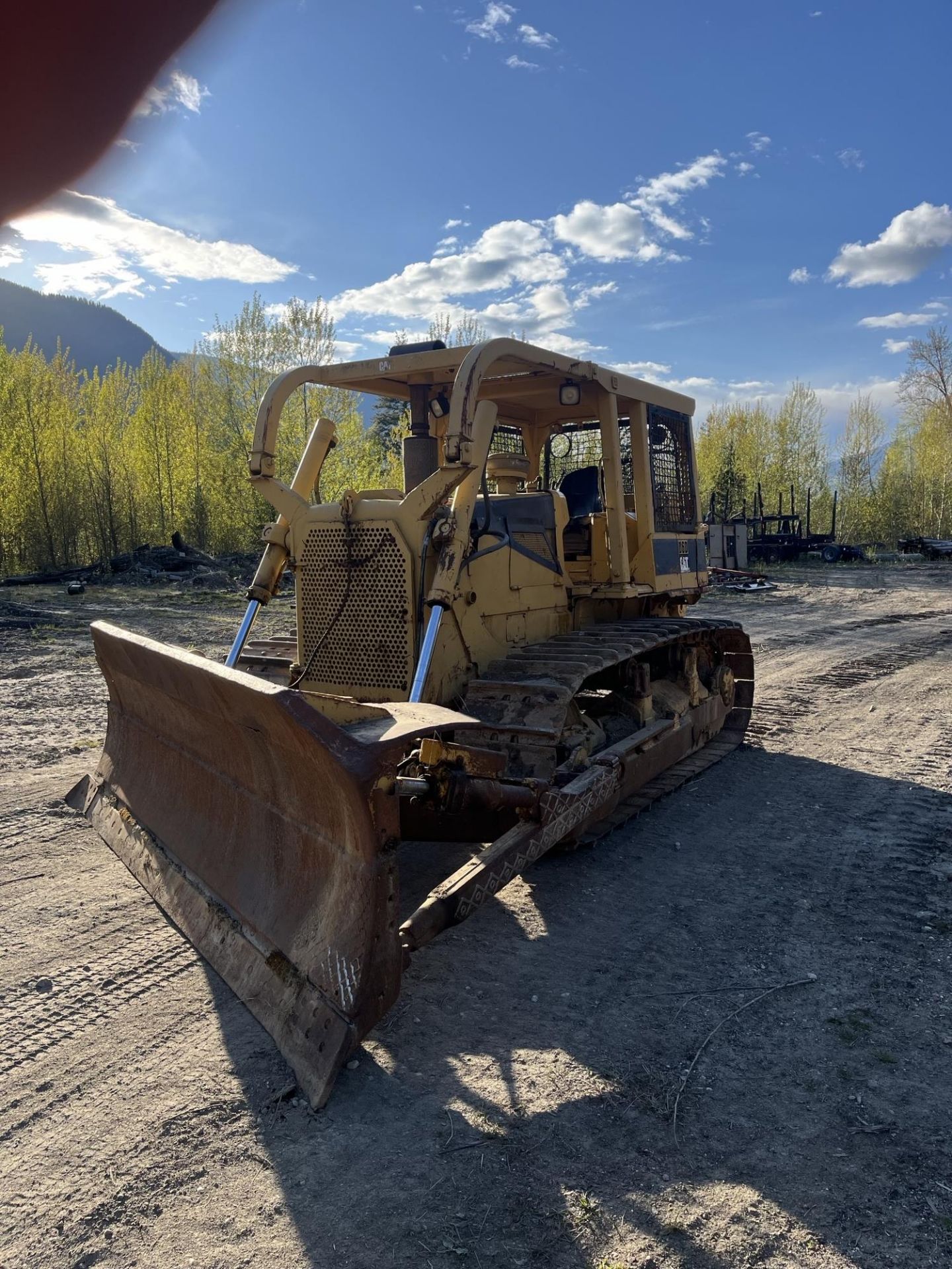 CAT D6D DOZER, 4 WAY BLADE, WINCH, OROPS, S/N 04X06876, 3306 ENGINE, METER SHOWS, C/W 10'8" RAKE - Image 3 of 10