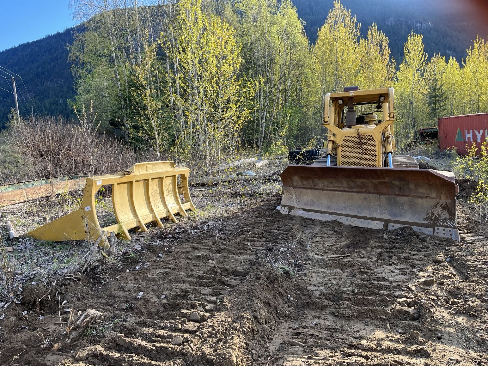 CAT D6D DOZER, 4 WAY BLADE, WINCH, OROPS, S/N 04X06876, 3306 ENGINE, METER SHOWS, C/W 10'8" RAKE - Image 8 of 10