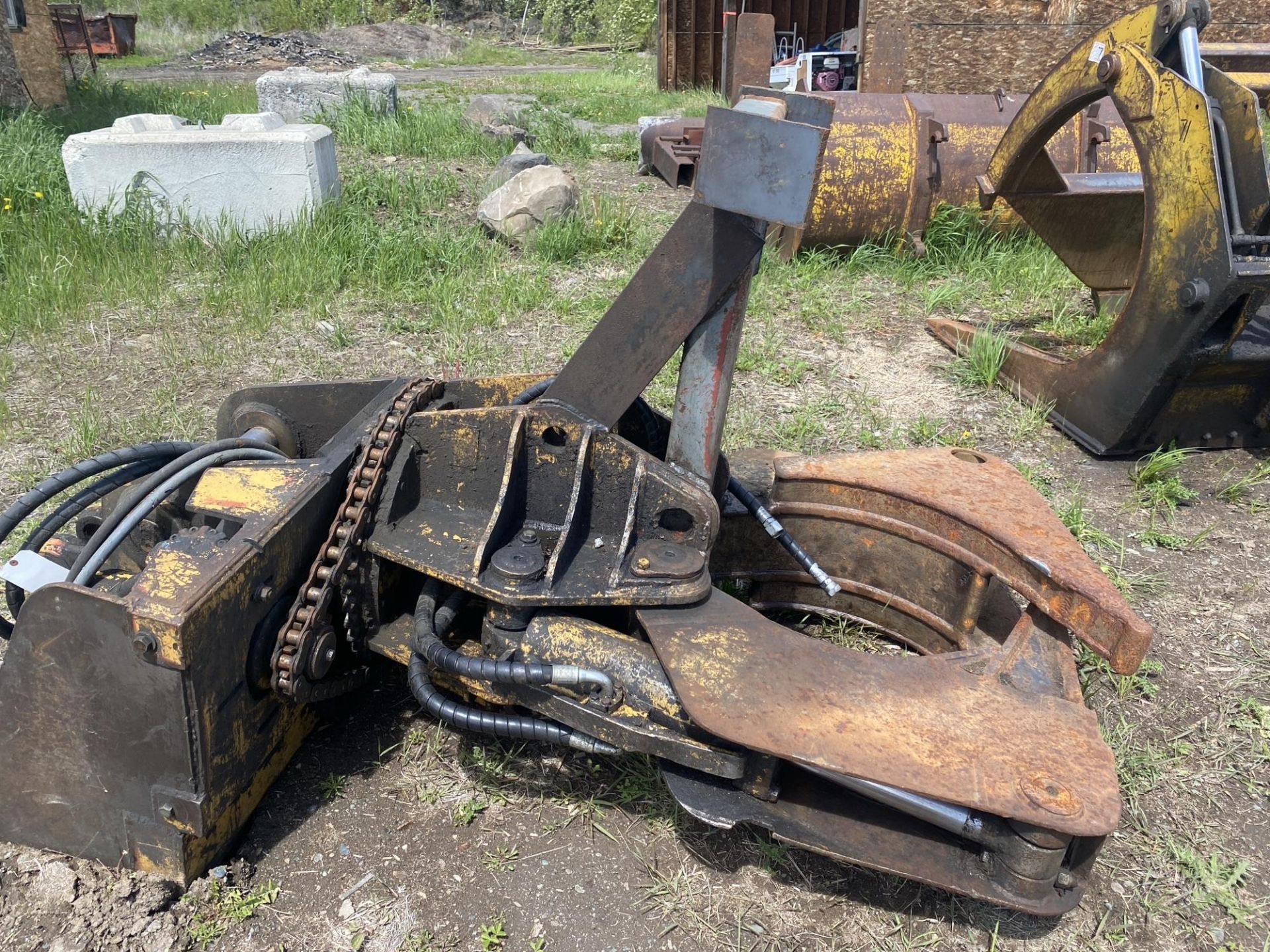 HYDRAULIC LOG GRAPPLE (USED ON 235 LOG LOADER