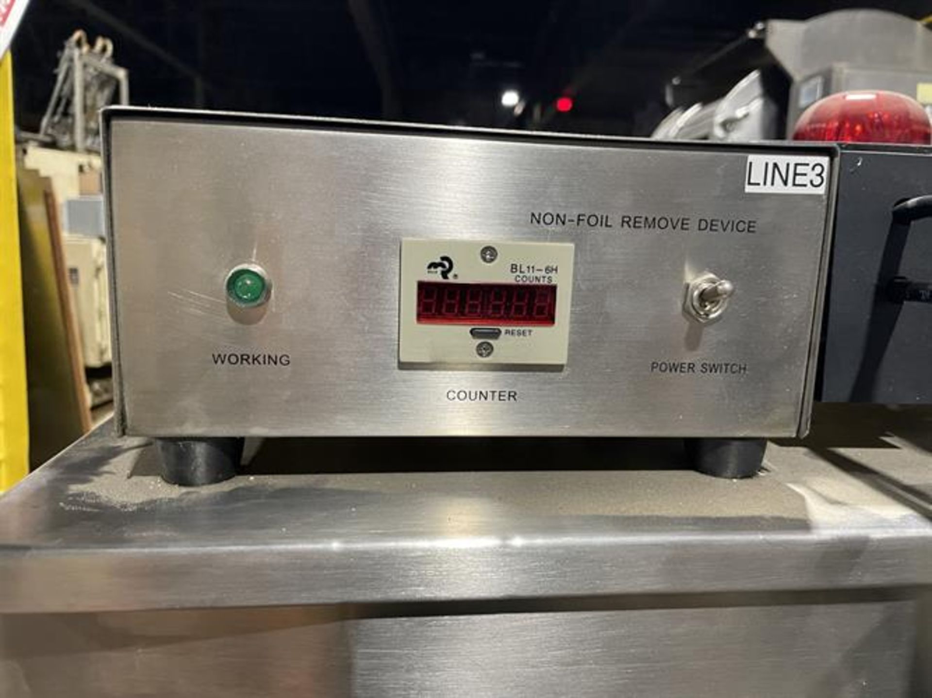 Induction Sealer with 5" wide Sealing Head - Model TAPI-3000 serial#190237. New 2019 - Size range: - Image 4 of 7