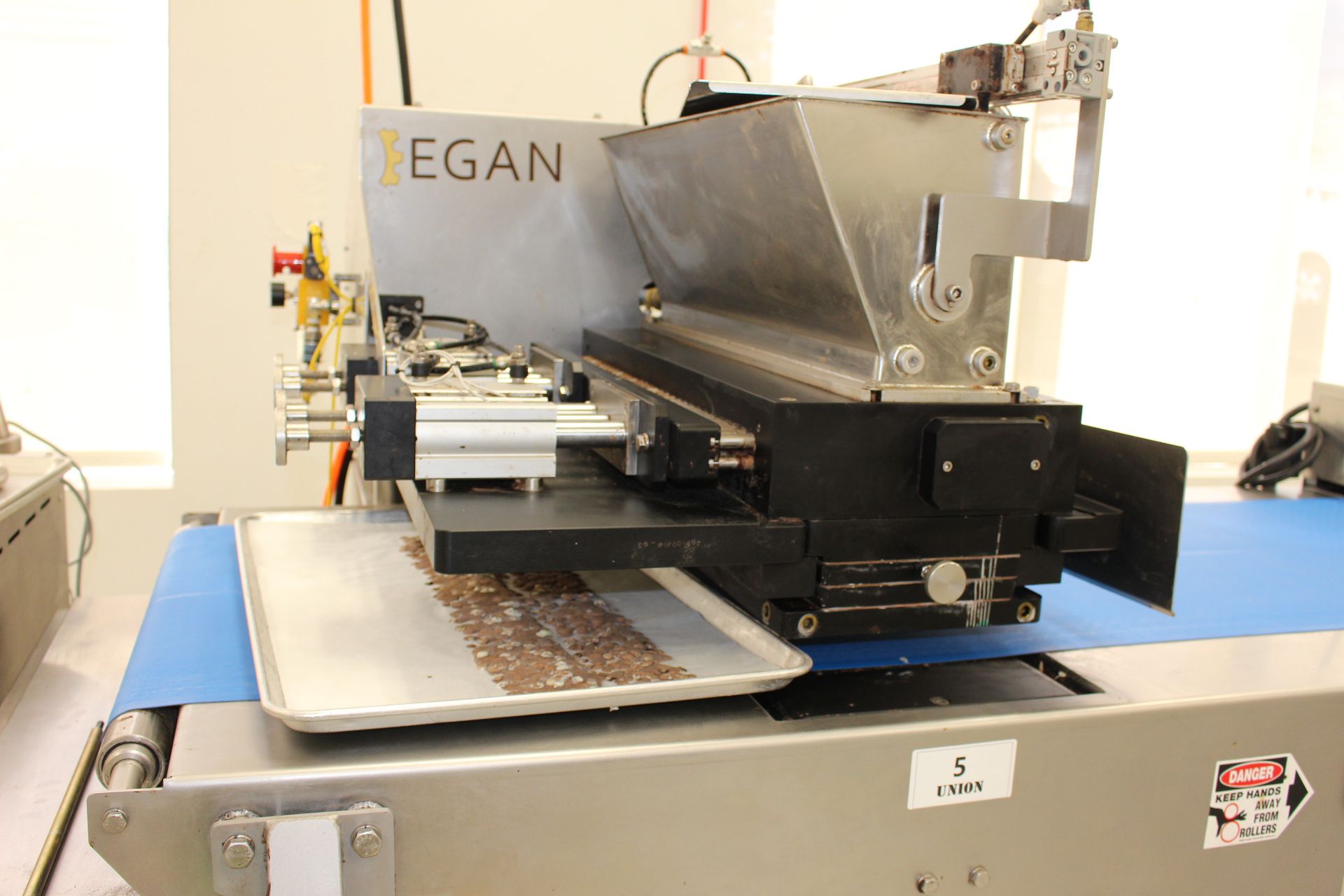 Egan 24" wide Chocolate Chip Depositing Line. Depositing head with Stainless steel water jacketed - Image 2 of 9