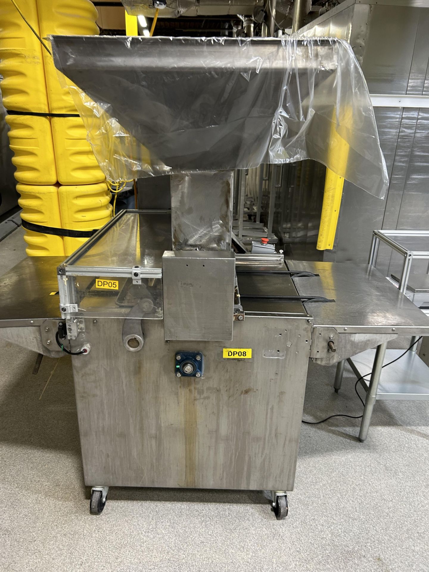 Magna 24" Wire-Cut Cookie Depositor, model 24V-SX3-G, serial#unknown with (6) outlet die with 1.5"