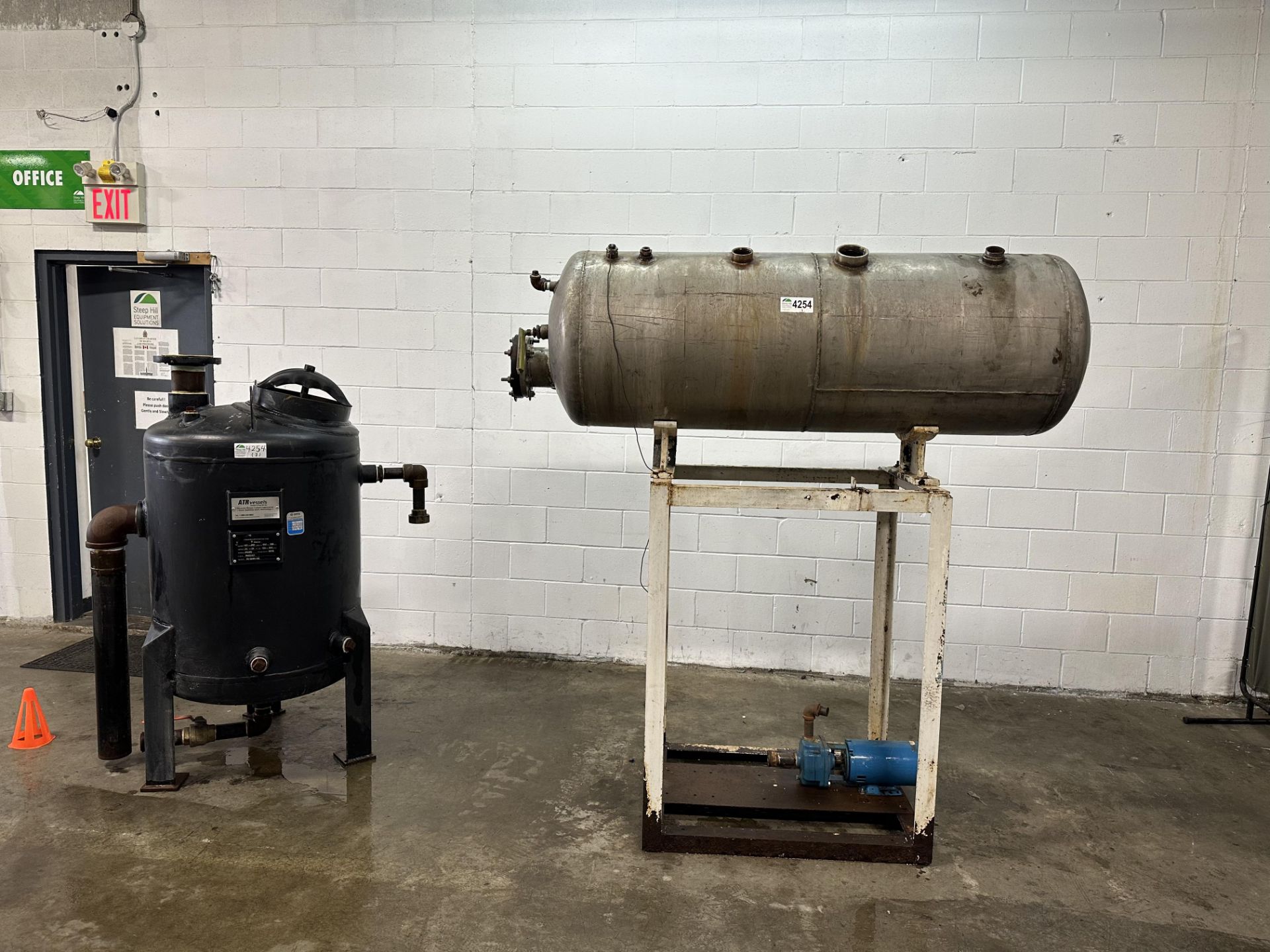 Fulton Boiler 50 HP - Natural Gas Boiler rated for 1725lbs Steam/hr. Fire/Water jackets are in - Image 9 of 20