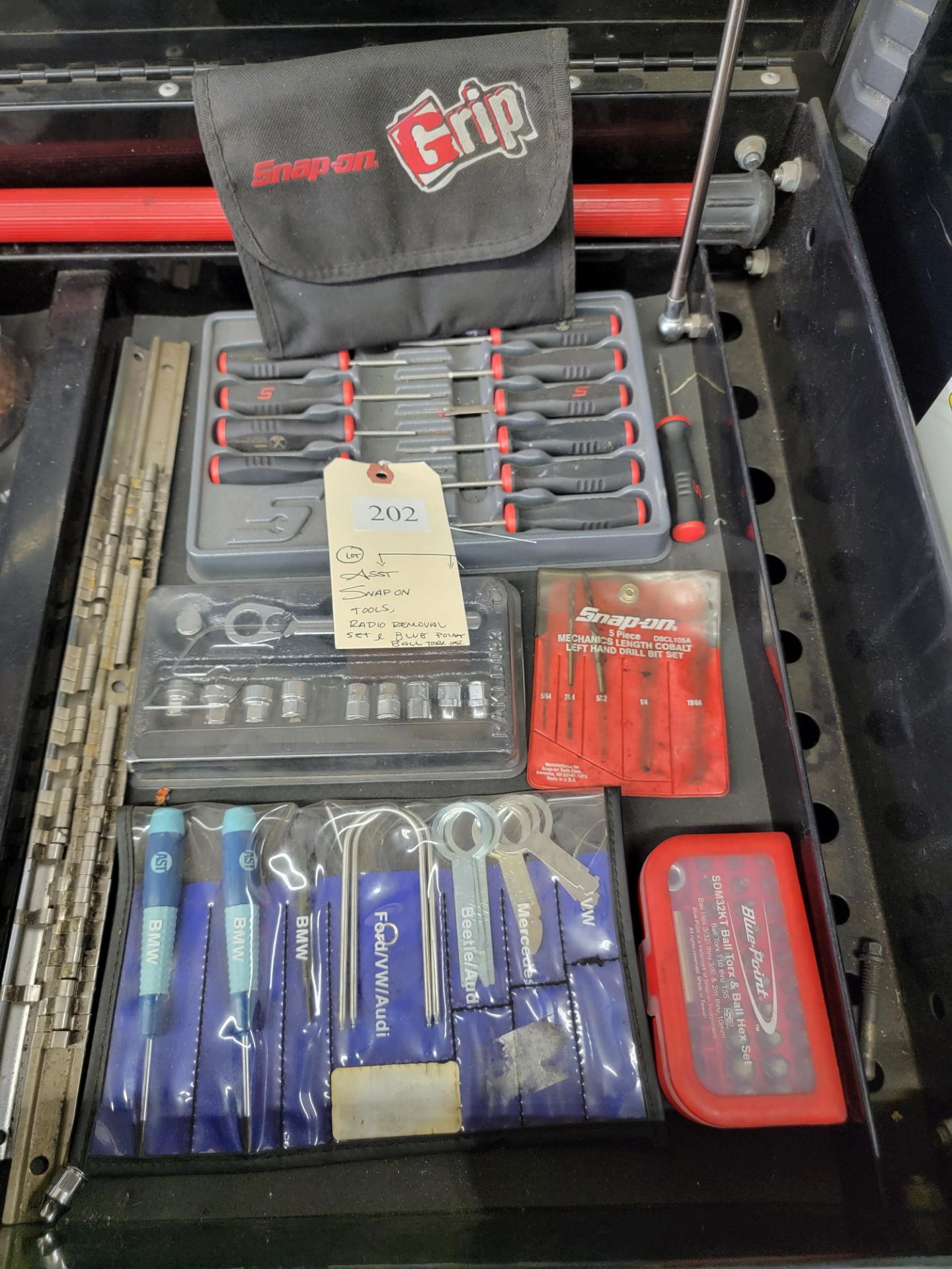 ASST SNAP ON TOOLS, RADIO REMOVAL SET & BLUEPOINT