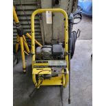 KARCHER 2400 PSI PRESSURE WASHER