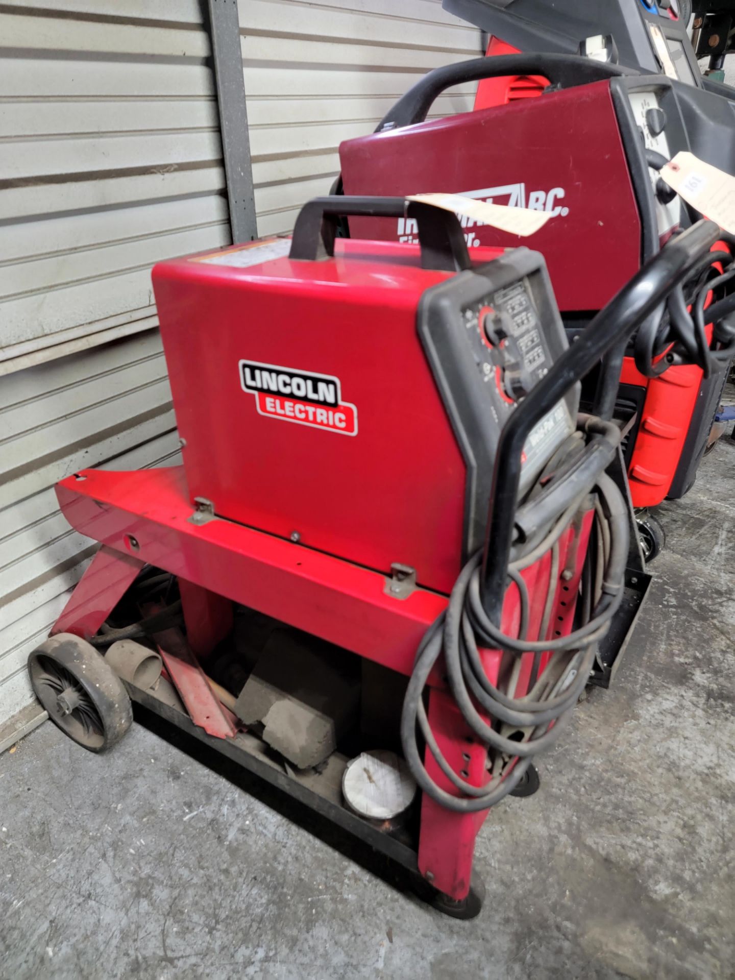LINCOLN ELECTRIC WELD PAK 100 ARC WELDER - Image 2 of 3