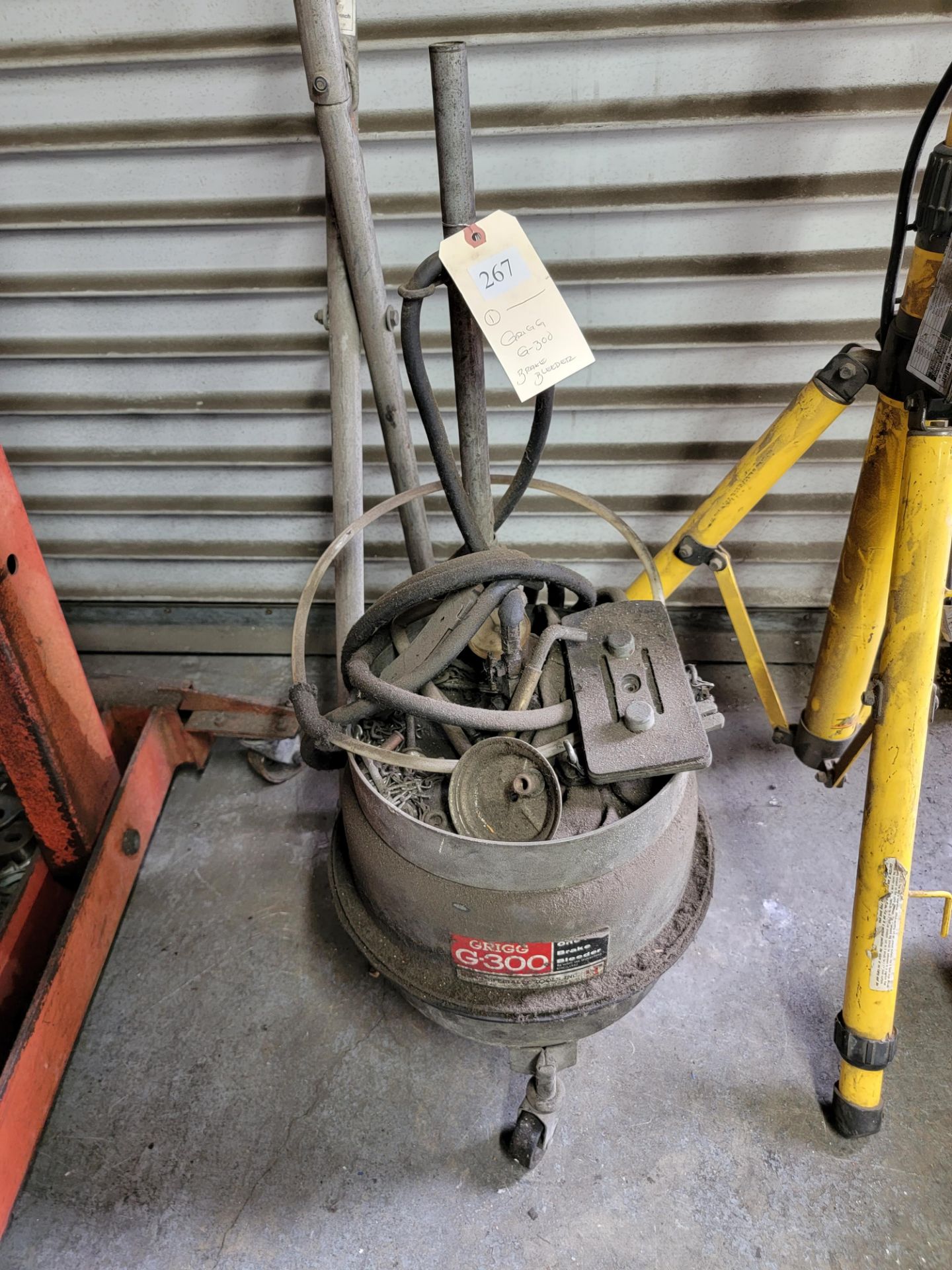 GRIGG G-300 BRAKE BLEEDER