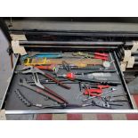 ASST PLIERS & SPECIALIZED TOOLS - 1 DRAWER