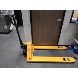 ULINE 5500LB CAPACITY PALLET JACK