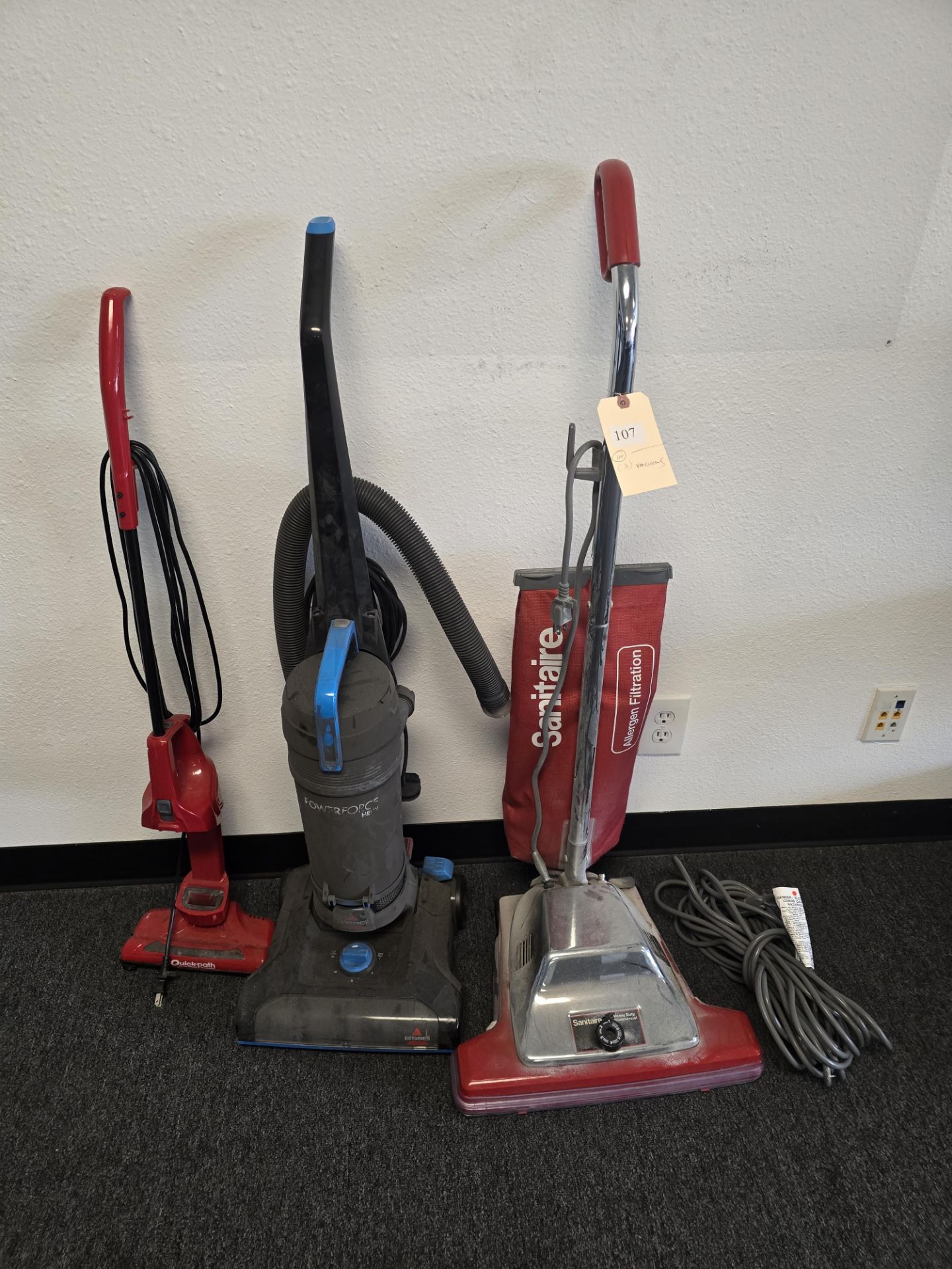 (3) VACUUMS