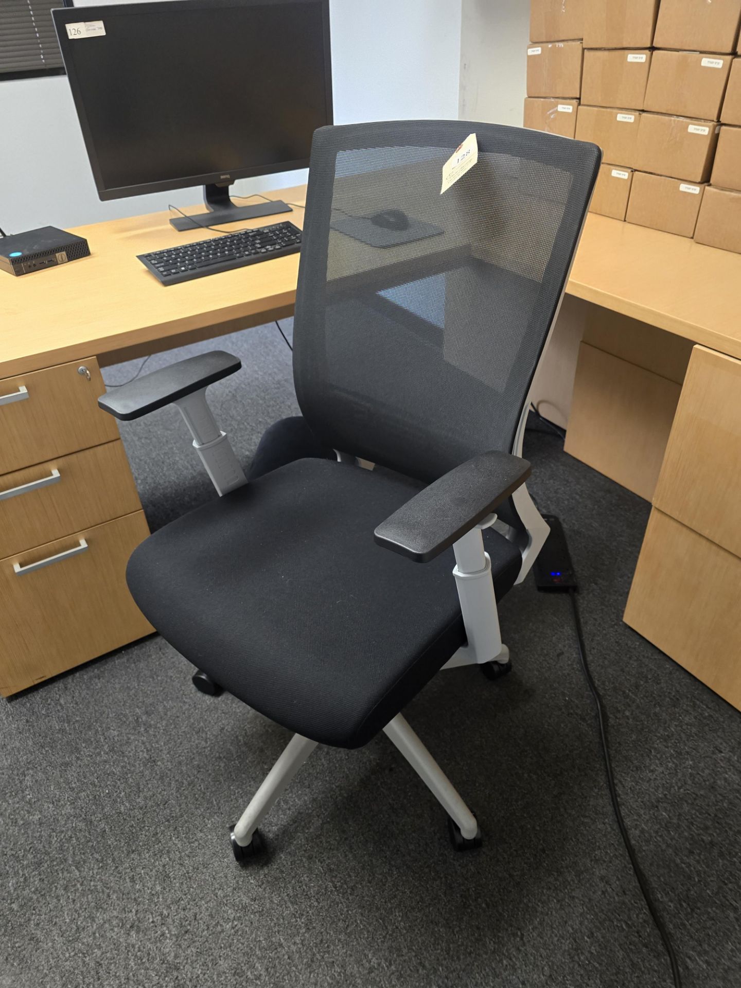 BLACK & GRAY OFFICE CHAIR - Image 2 of 2