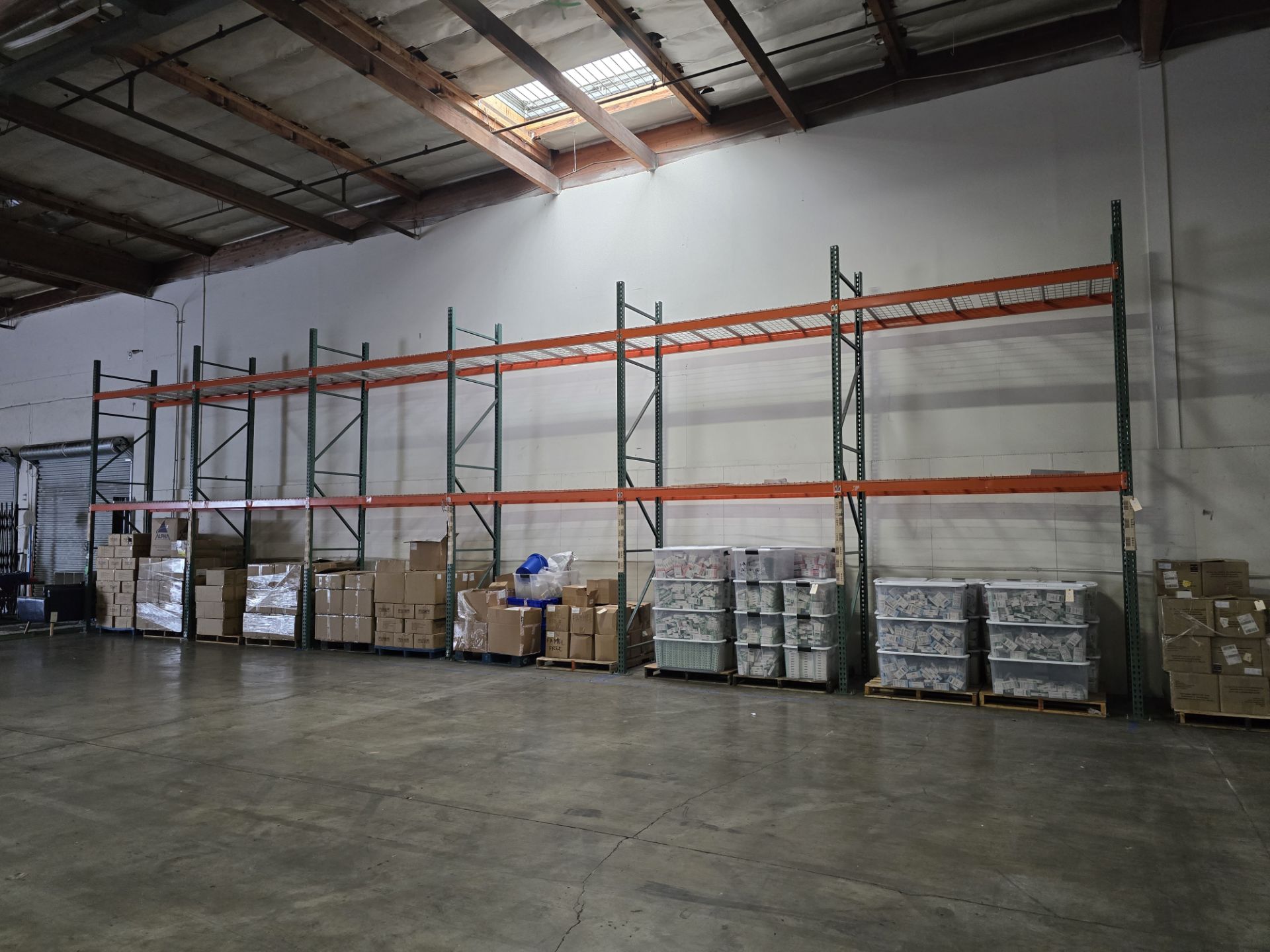 PALLET RACKING SECTIONS - Image 2 of 2