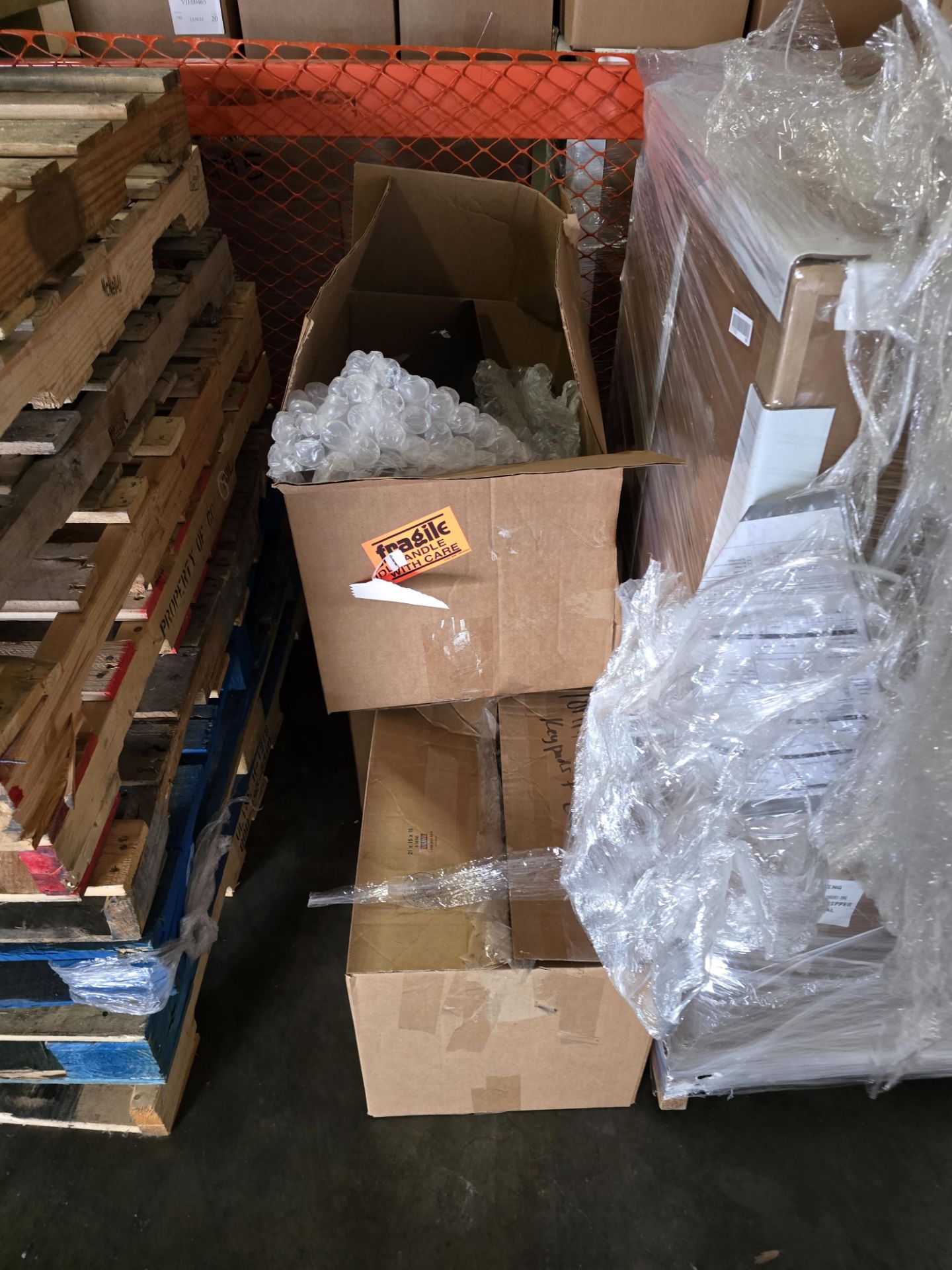 METAL CABINETS, ELECTRONICS & PACKAGING - 3 PALLET - Image 5 of 6