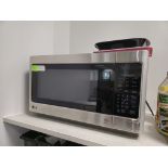 LG MICROWAVE