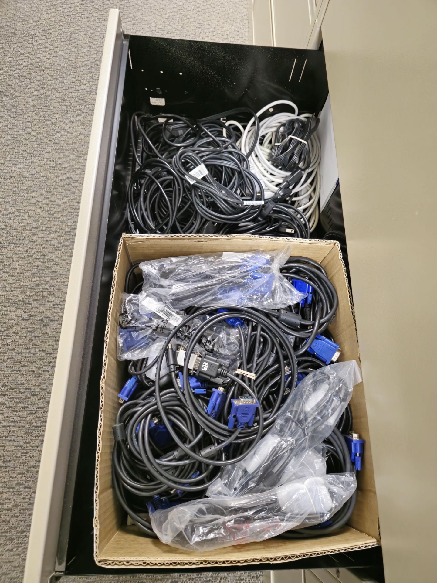 ASST SUPPLIES AND CABLES W/ ELECTRONICS IN ONE CAB - Image 3 of 5