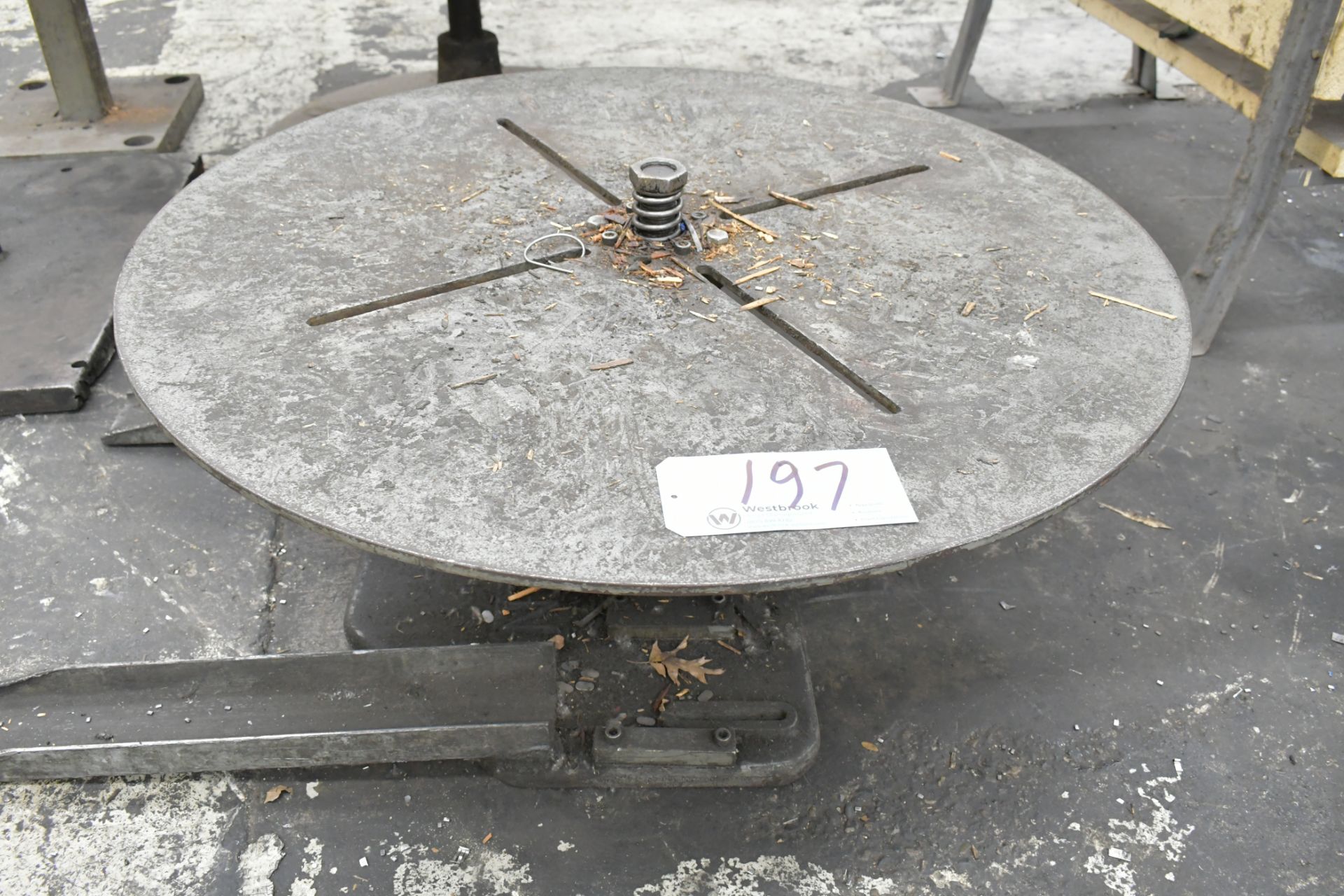 Tishken 36" Diameter Revolving Feed Table