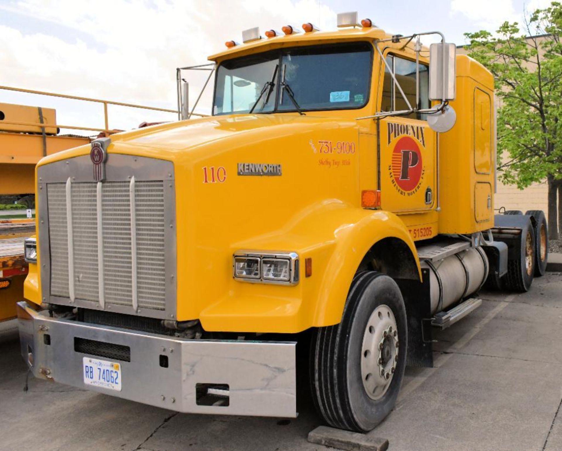 1991 Kenworth Model T800 Tandem Axle Semi-Tractor - Image 8 of 8