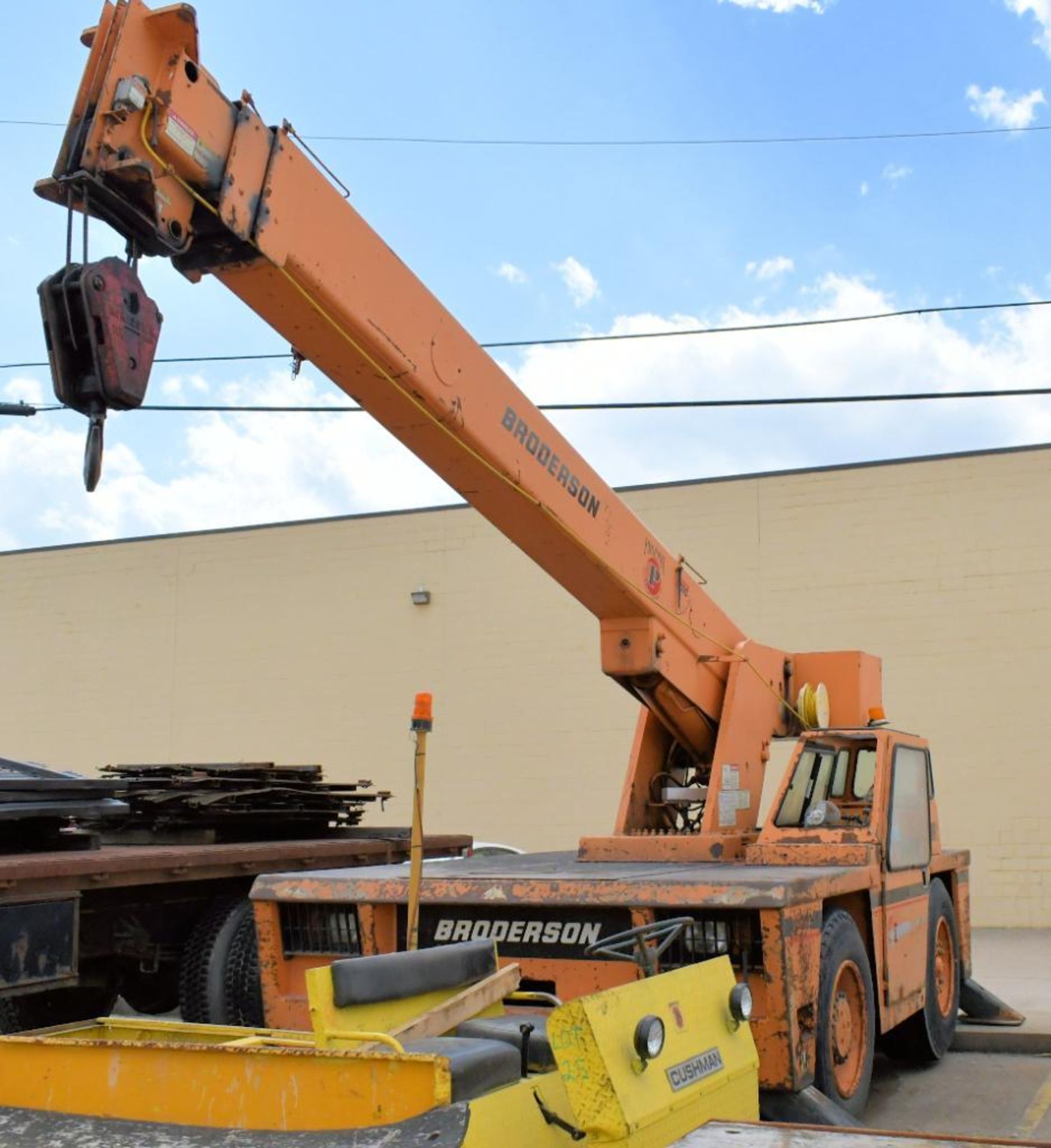 Broderson Model IC2002B, 30,000-Lbs. Capacity Carry Deck Mobile Crane - Image 7 of 7