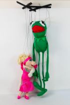 Marionettes - Kermit the Frog - Miss Piggy.