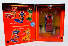 Hasbro - Transformers - A boxed 2003 Transformers Commemorative Series VI Autobot Smokescreen #