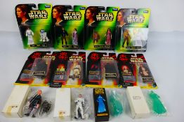 Star Wars - Hasbro - Kenner - 12 carded and boxed Star Wars 3.75" action figures.